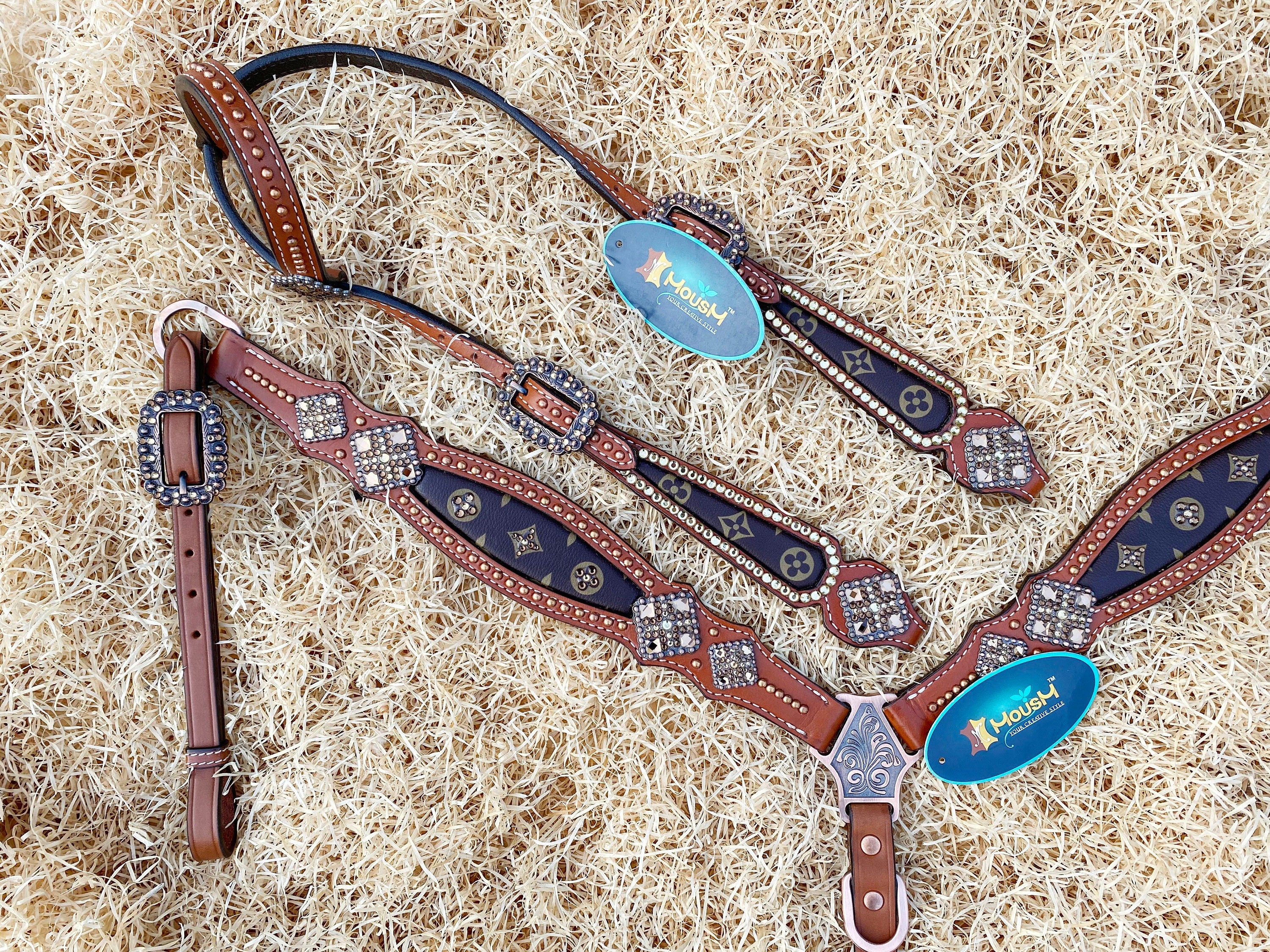 MOUSM Western Headstall and Breast Collar Set – Printed Inlay with Silver Rhinestones & Handcrafted Diamond-Shaped Conchos