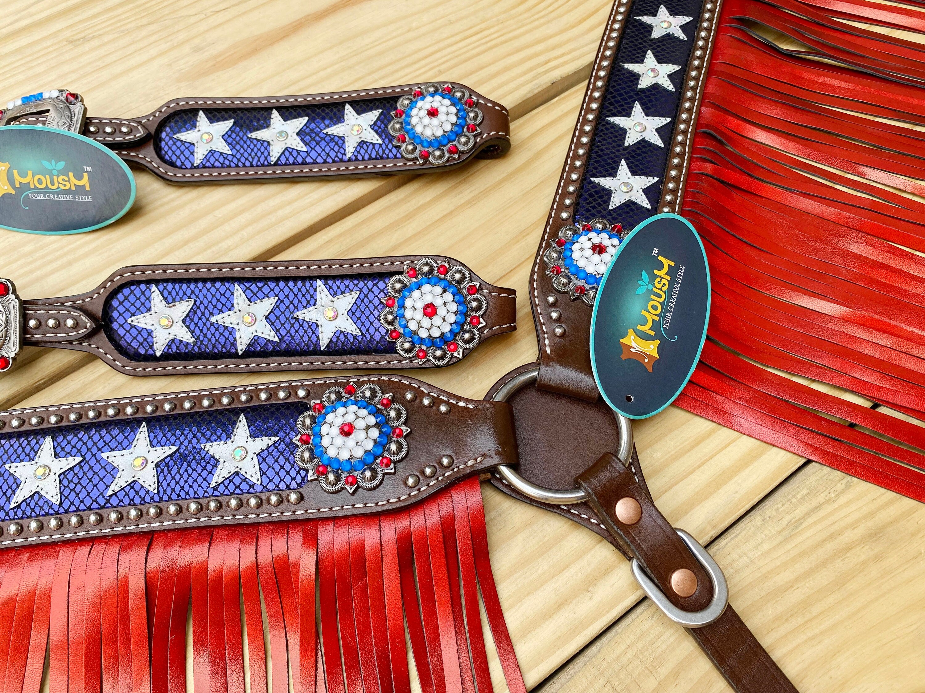 MOUSM 4th of July Western Bridles and Headstalls Set – Western Horse Tack Set Patriotic USA Flag Design with Red Fringe & Star Inlay