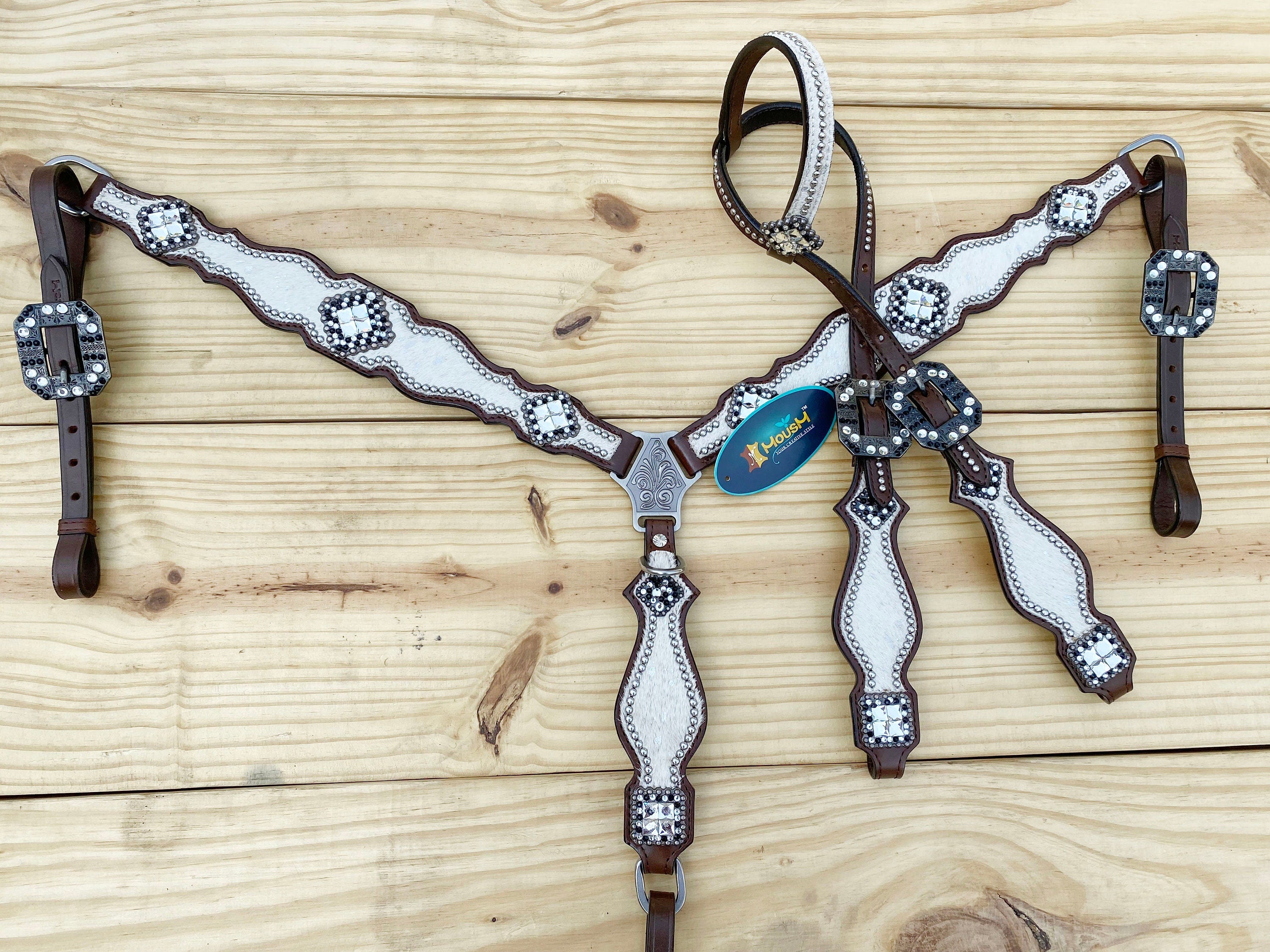 MOUSM Western Tack Set for Horse – Genuine Argentina Cowhide, White Silver Metallic Acid Wash Hair on, Antique Nickel Hardware