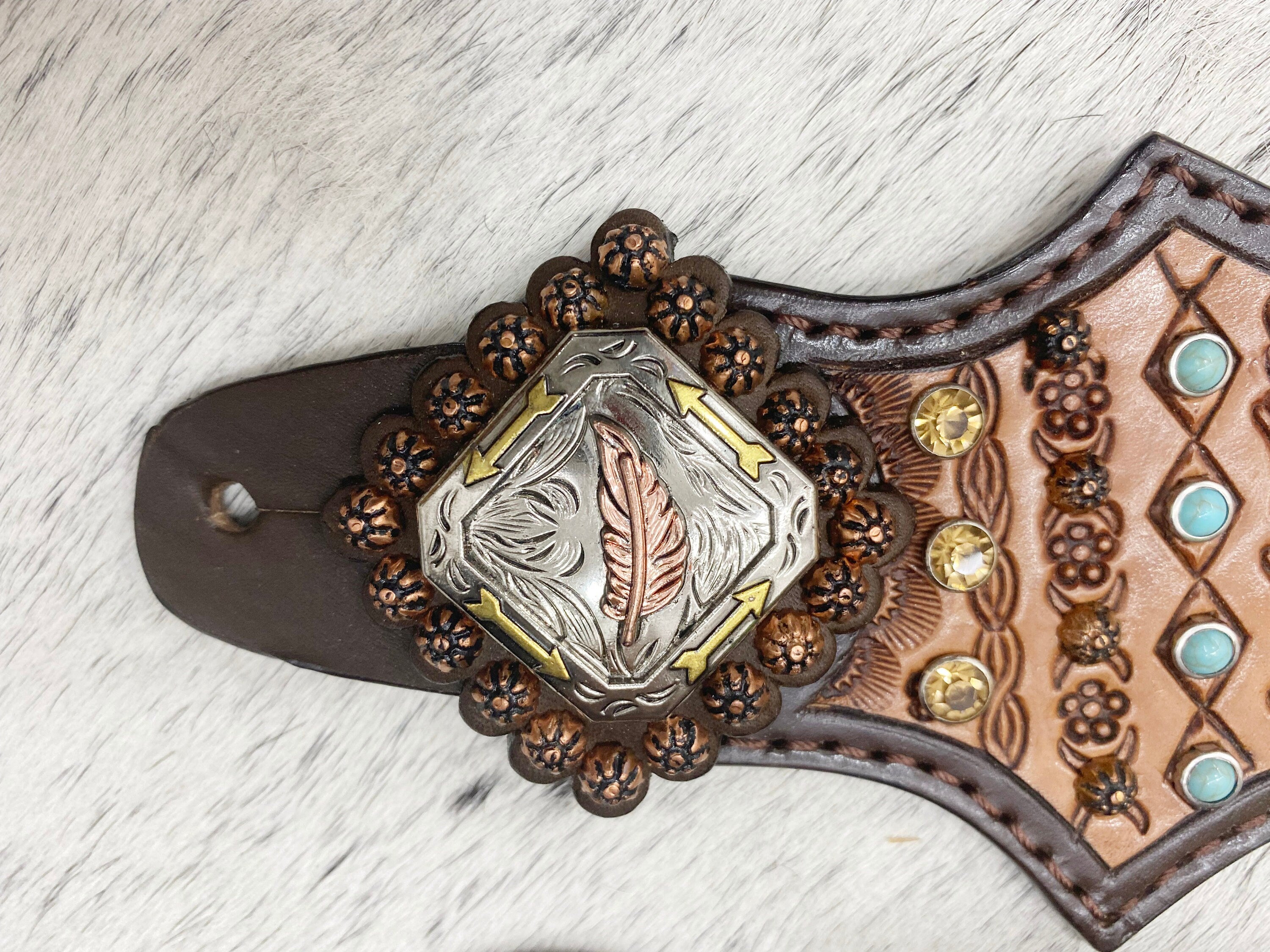 MOUSM Western Spur Straps – Argentina Cow Leather Ladies Spur Straps Decorated with Alligator & Engraved Pattern Leather, Turquoise Rhinestone & Buck Stitching
