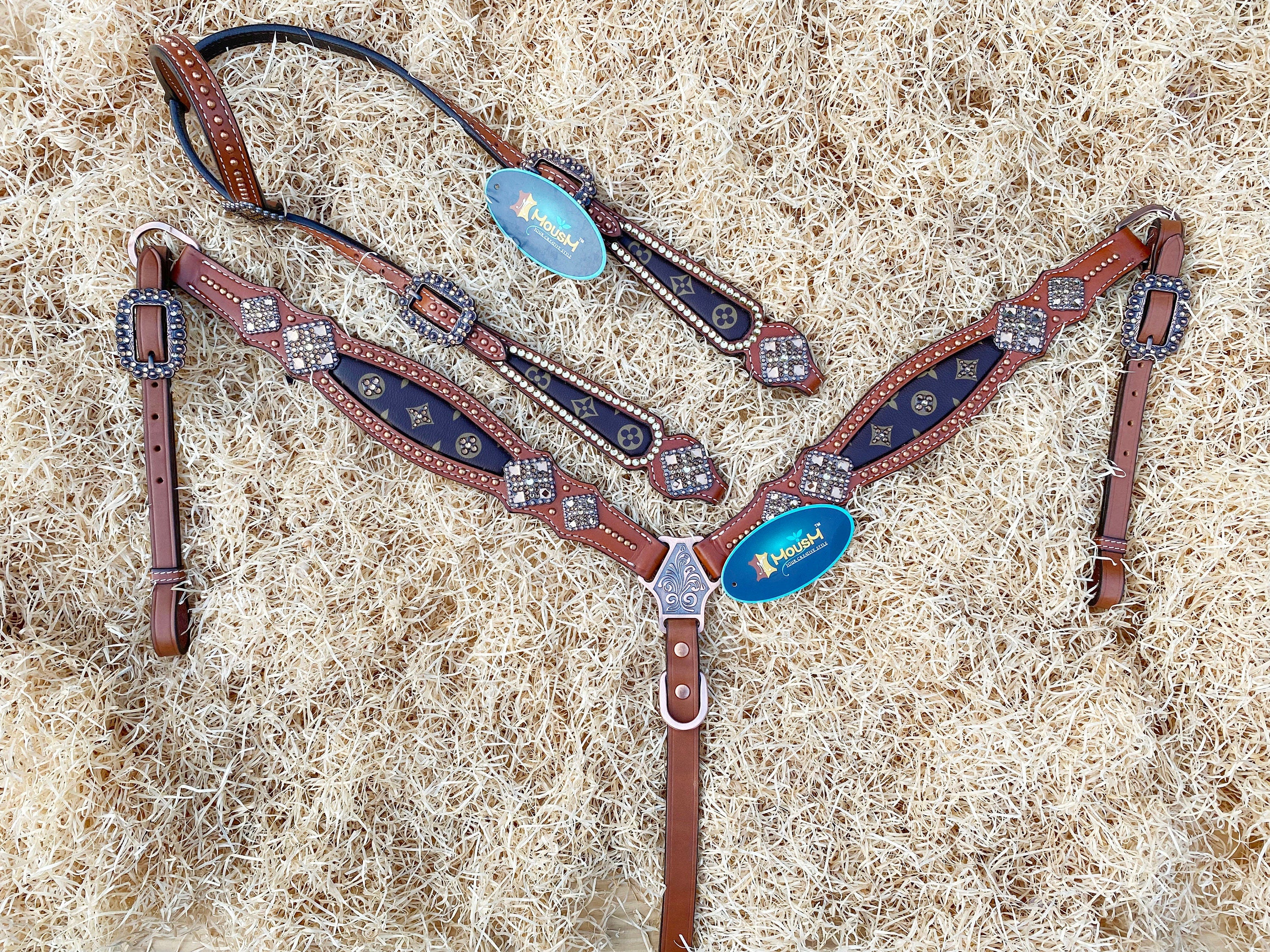 MOUSM Western Headstall and Breast Collar Set – Printed Inlay with Silver Rhinestones & Handcrafted Diamond-Shaped Conchos