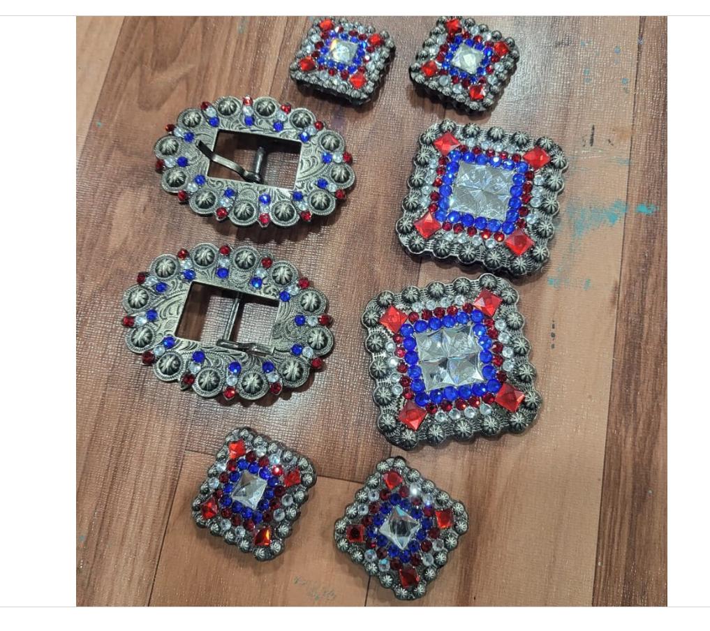 Antique Conchos For Saddle Decorated with Red royal blue glass stone Horse Tack Rodeo Barrel Racing Trail Riding Designer Conchos