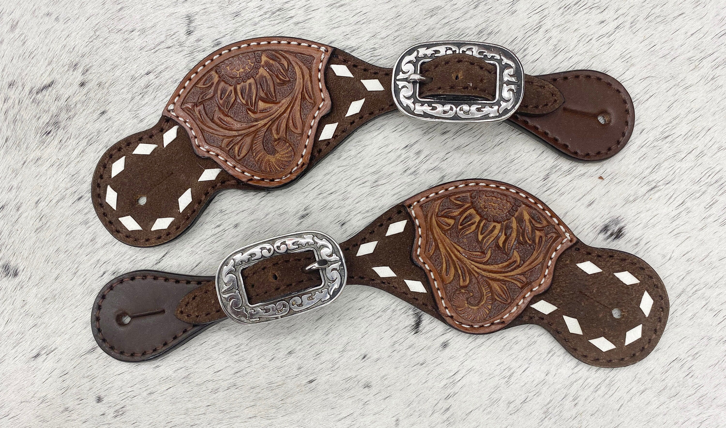 MOUSM Western Spur Straps – Ladies Argentina Cow Leather Spur Straps Decorated with Hand-Tooled Sunflower, White Buck Stitching & Antique Nickel Hardware