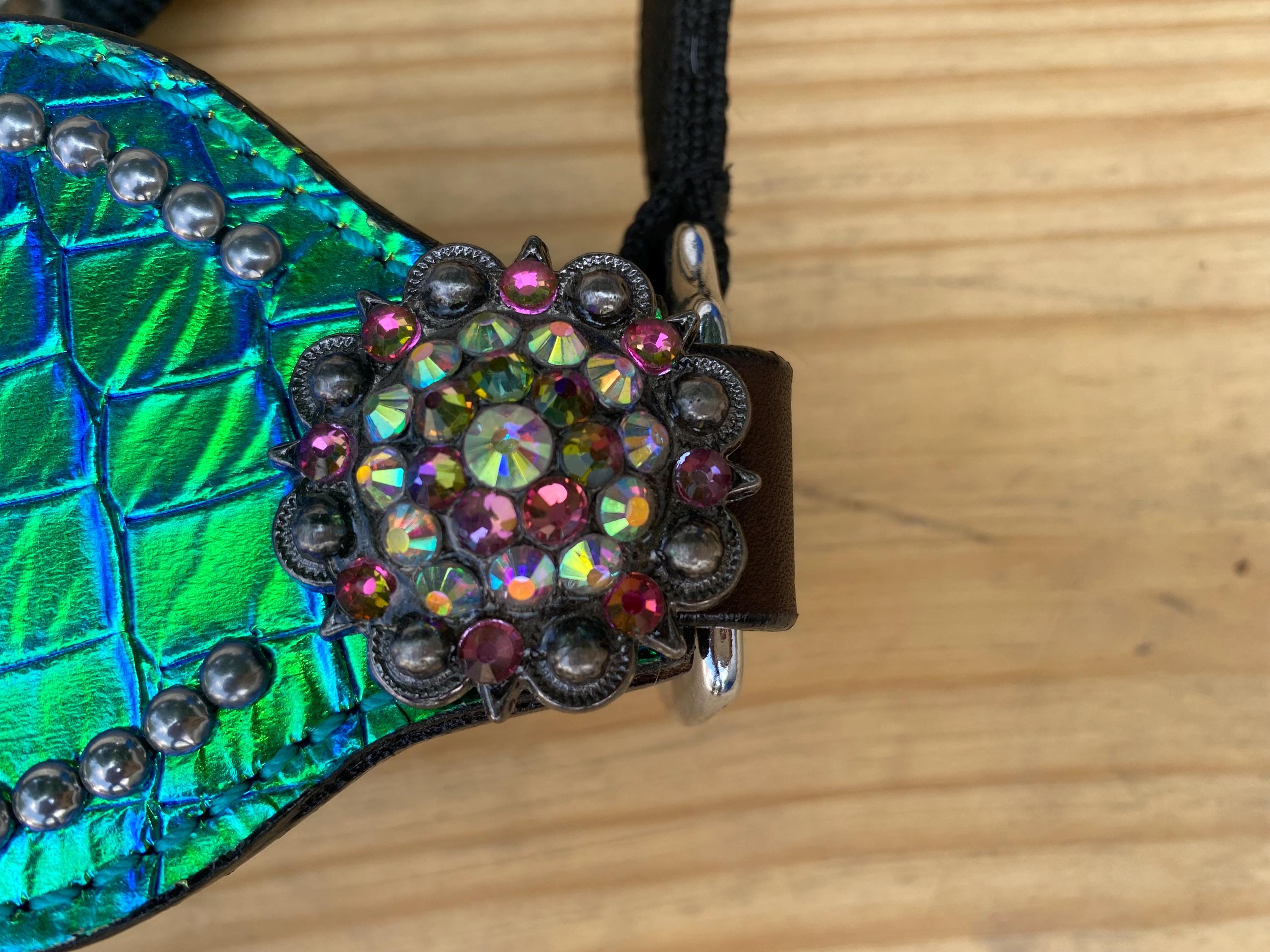 MOUSM Argentina Cow Leather Bronc Halter – Western Horse Halter Decorated with Holographic Turquoise Alligator Print and Rhinestone Concho