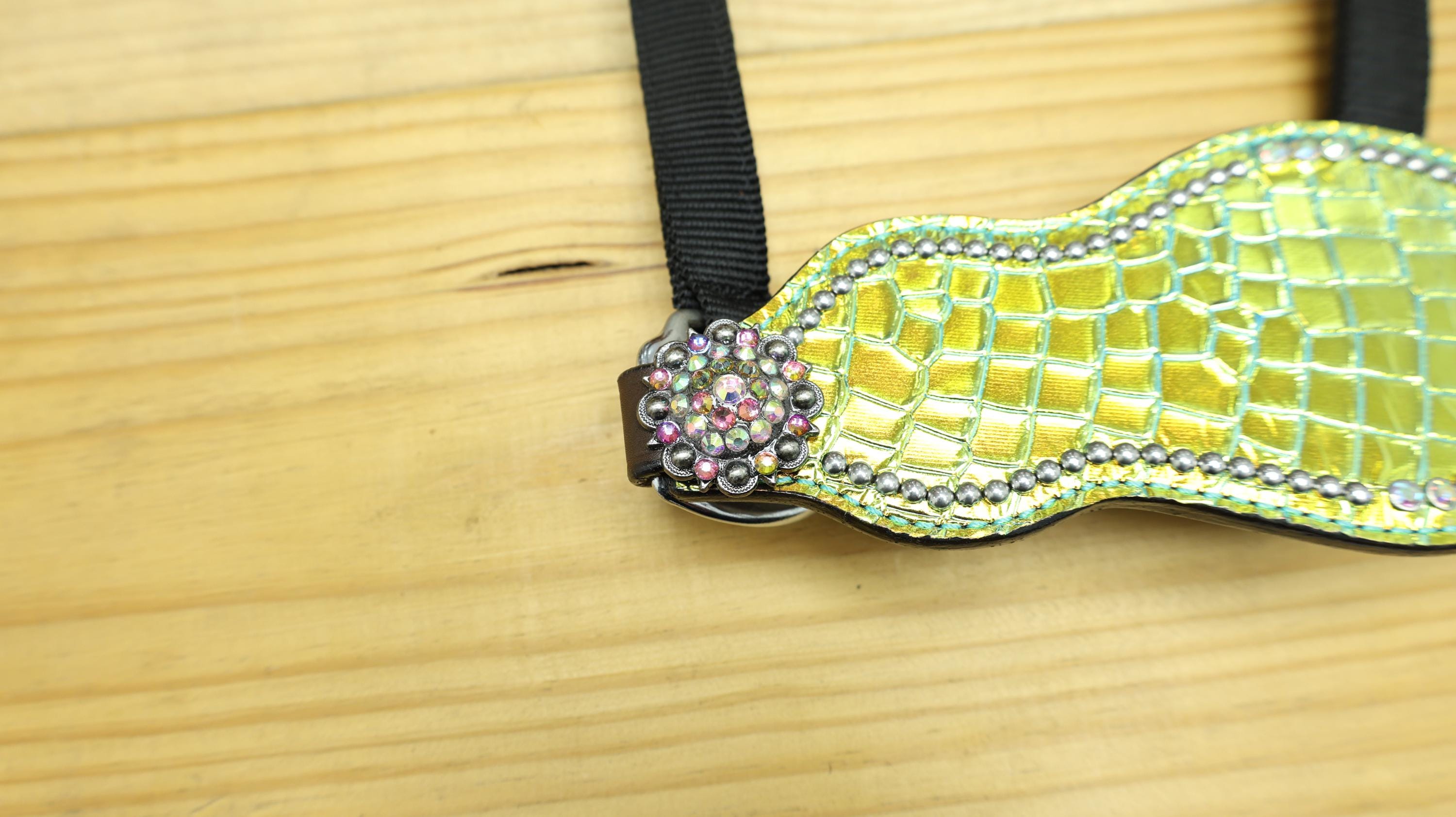 MOUSM Argentina Cow Leather Bronc Halter – Western Horse Halter Decorated with Holographic Green-Yellow Alligator Print and Rhinestone Concho