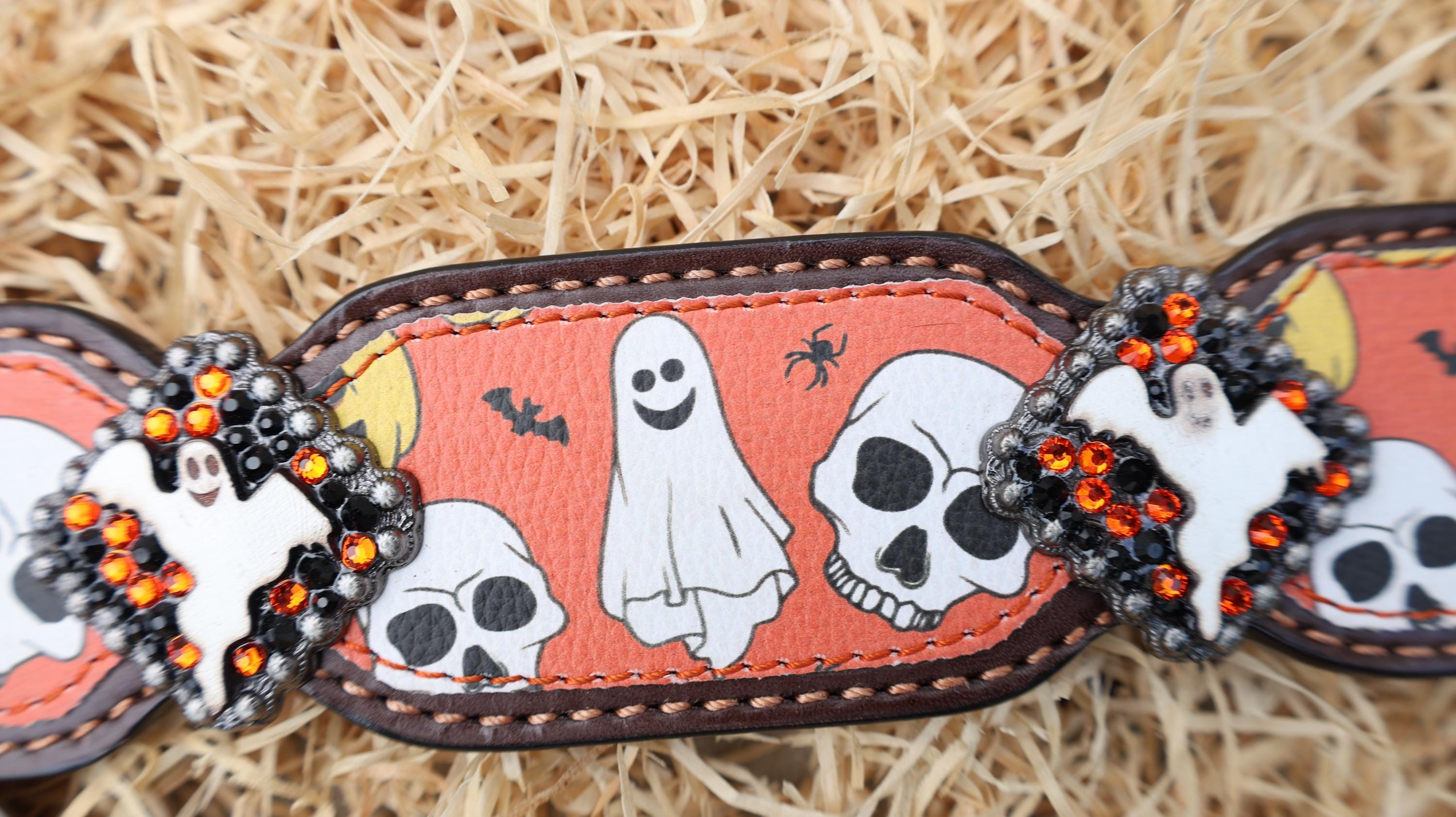 MOUSM Spooky Halloween Western Headstall & Breast Collar Set – Made from Argentina Cow Leather with Ghost & Skull Print, Decorated with Dazzling Rhinestone Conchos