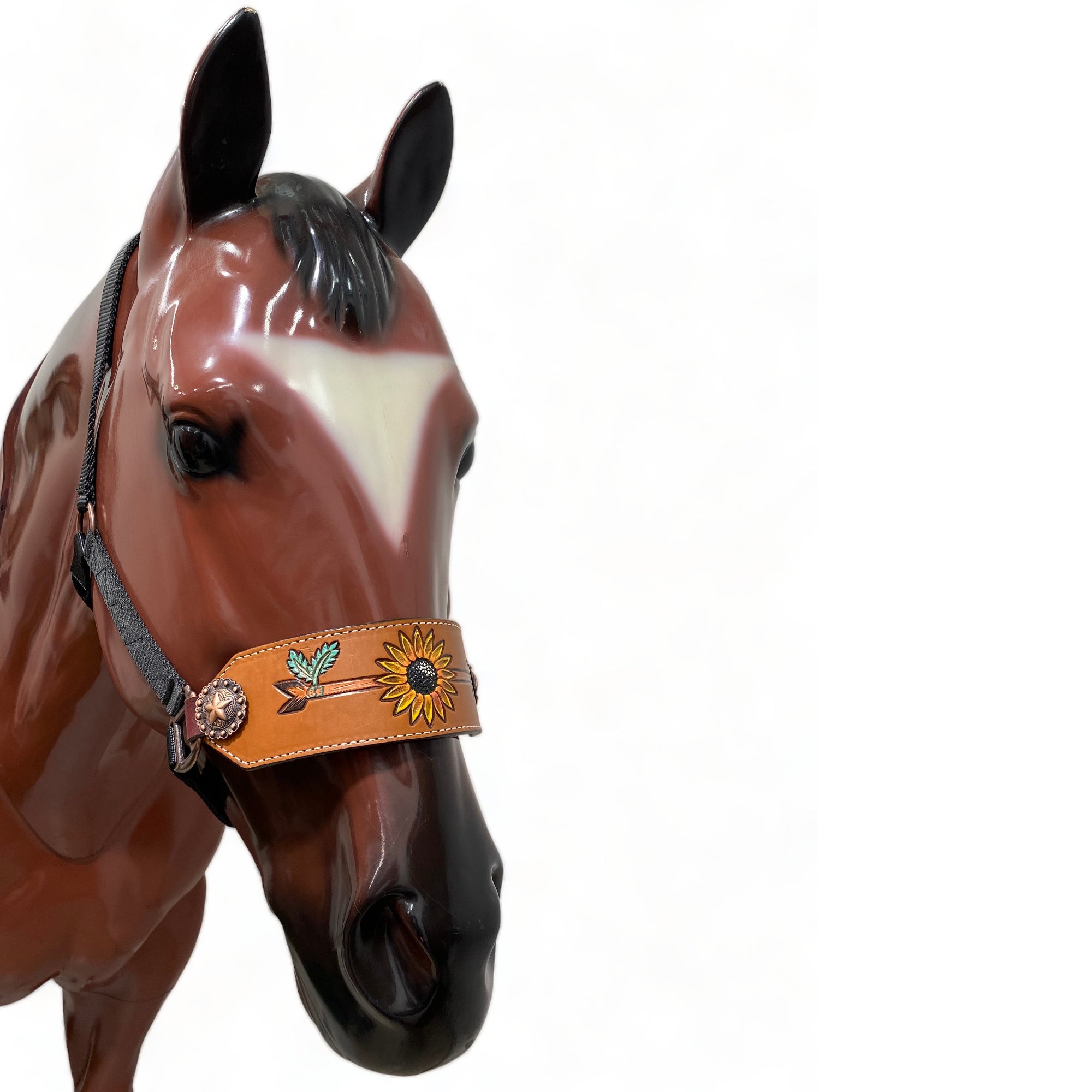 MOUSM Western Bronc Halter – Argentina Cow Leather Halter for Horse Decorated with Hand-Tooled Arrow &amp; Sunflower Carving, Antique Copper Star Conchos