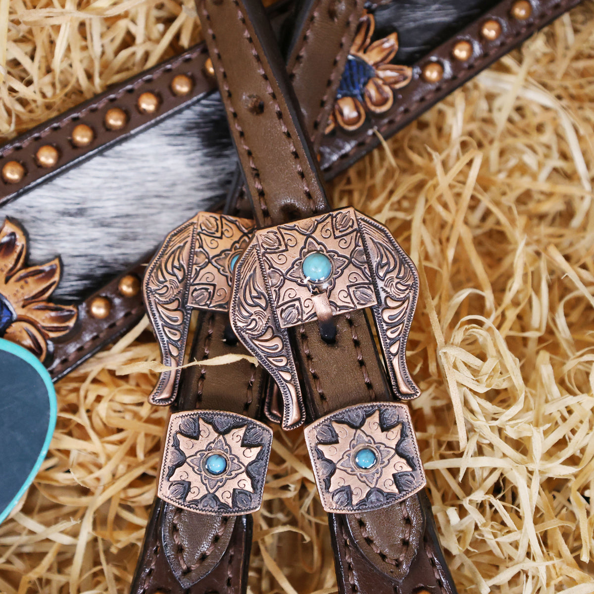 Argentina Cowhide Leather with Sunflower Carving  Horse Tack Set