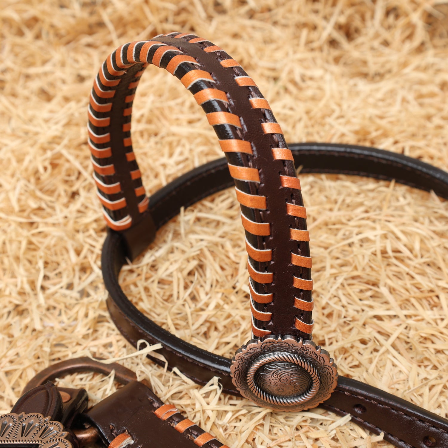 MOUSM Western Headstall and Breast Collar Set for Horse - Decorated with Southwest Hand Carving, Buck Stitching &amp; Surrounded with Nickel Hardware