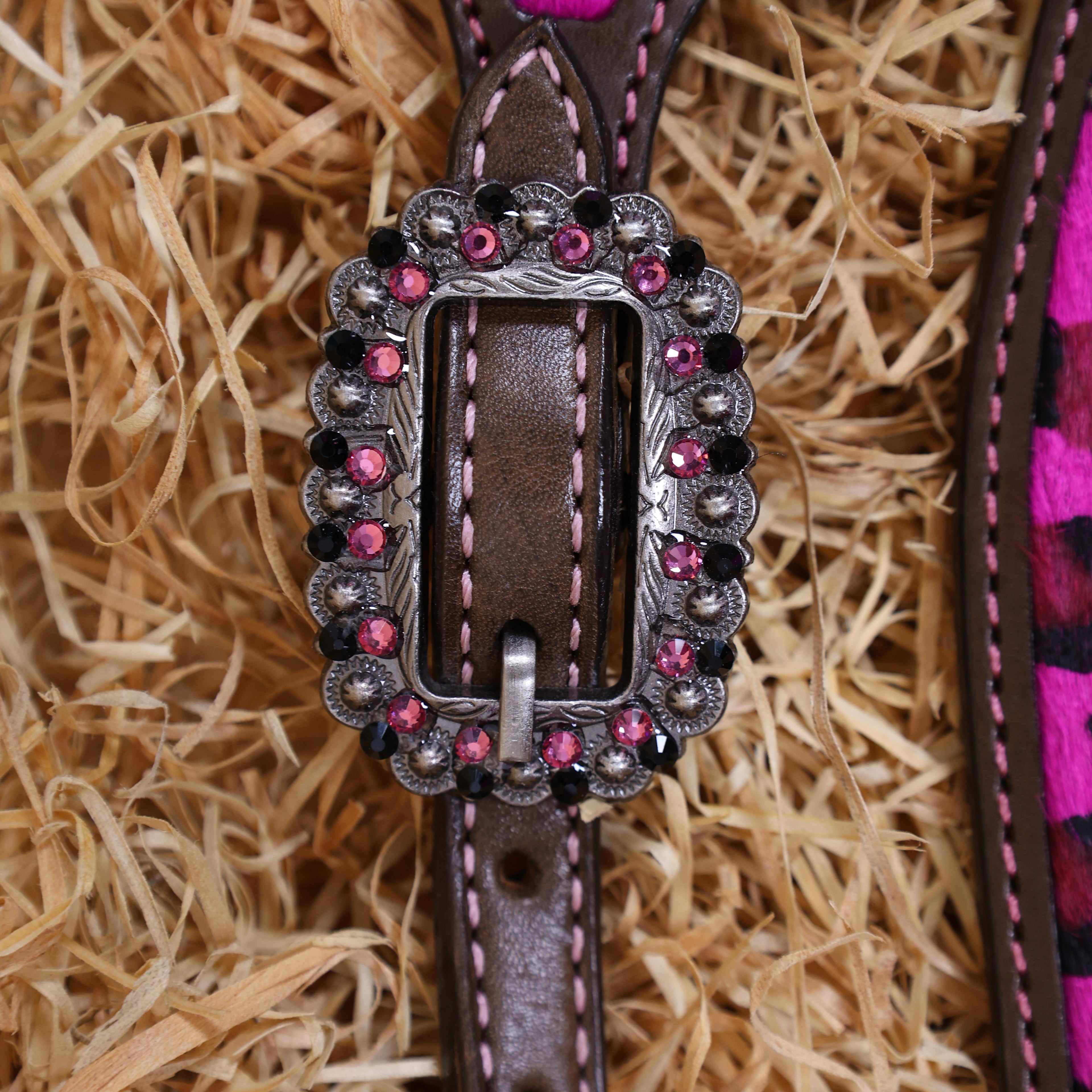 MOUSM Western Leather Headstall and Breast Collar Set – Argentina Cow Leather Horse Tack Set Decorated with Gladiator Look with Leopard Print on Pink Hair on Cow Hide Background, Shining Pink-Black Conchos.