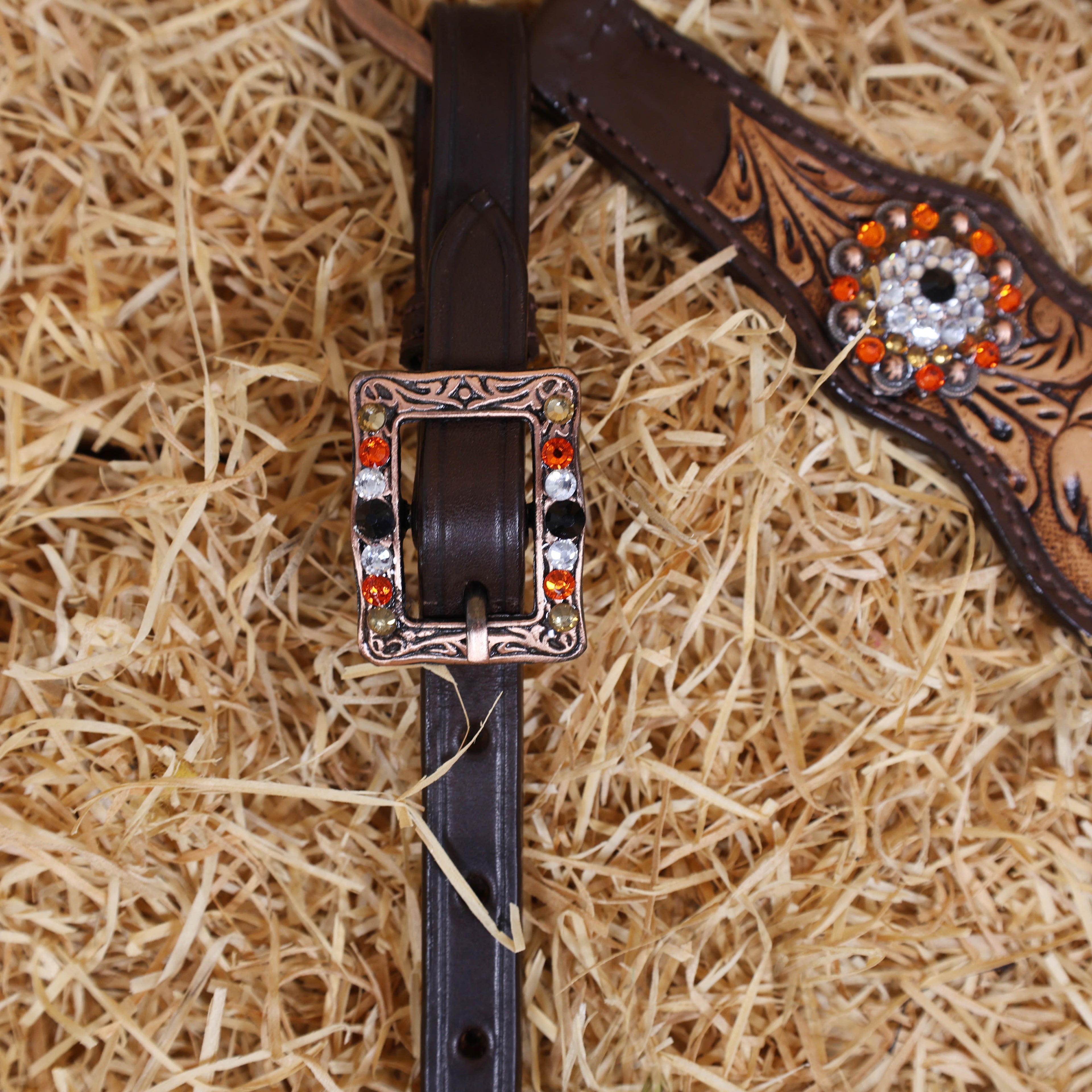 MOUSM Western Headstall and Breast Collar Set – Made from Argentina Cowhide Leather with Hand-Tooled Black &amp; White Checkered Pattern, Painted Flames, Floral Motifs, and Antique Copper Hardware with Berry Conchos
