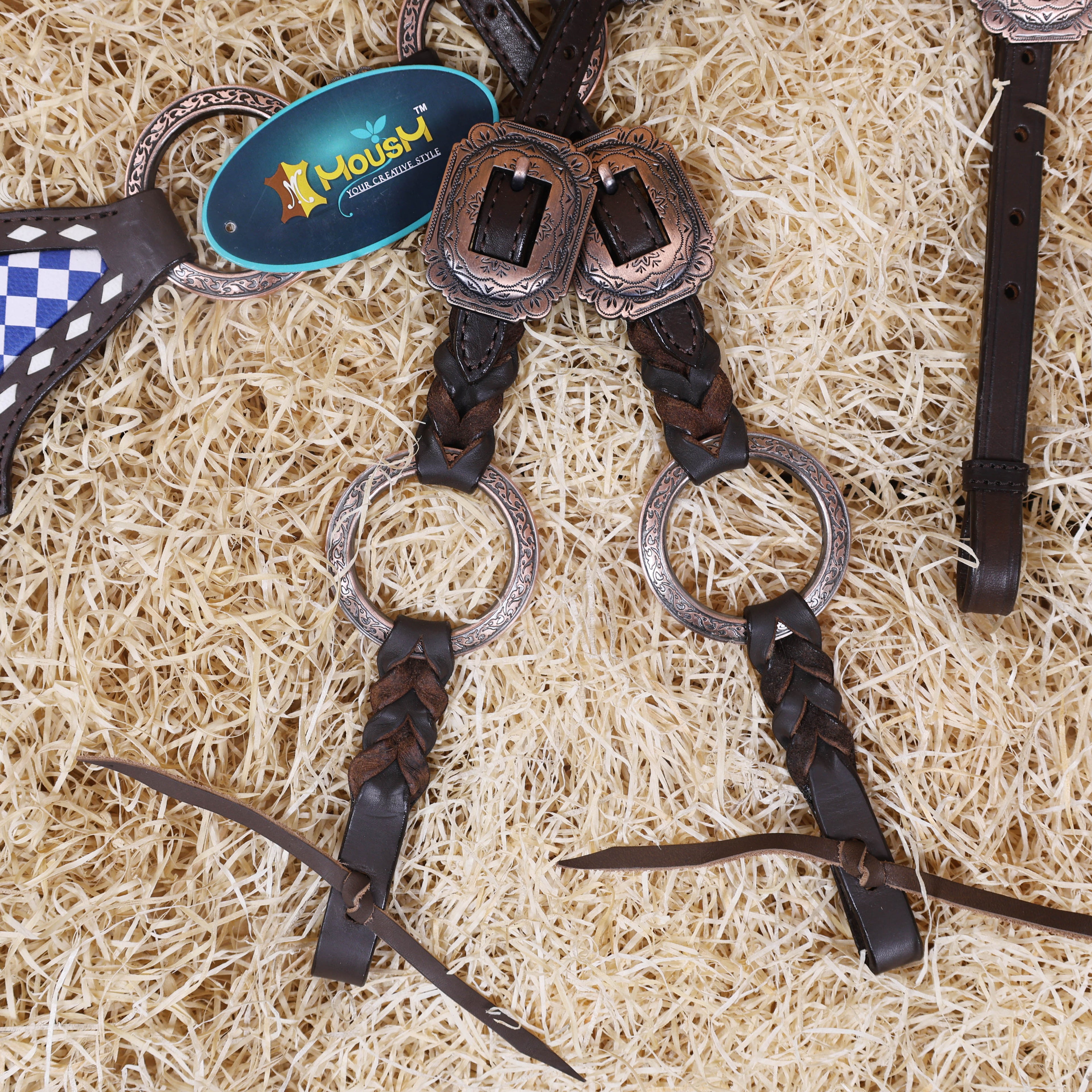 MOUSM Western Horse Tack Set – Handcrafted from Genuine Argentine Leather, Featuring a Royal Blue and White Checkered Gladiator Breast Collar with Engraved Metal Rings, Braided Cheekpieces, and Berry Conchos