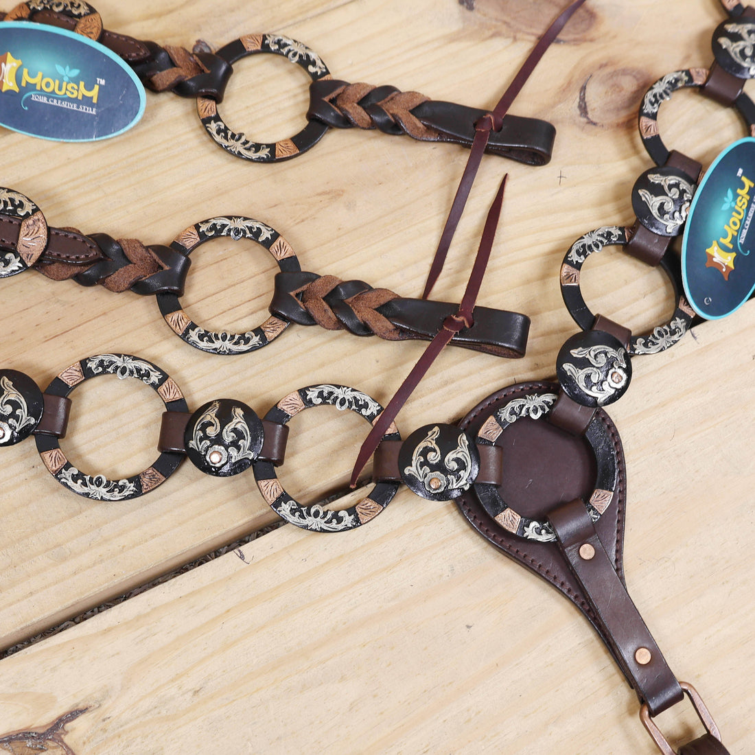 MOUSM Western Horse Headstall Set – Leather-Braided One-Ear and Cheekpieces, Featuring Engraved Rings Connected by Leather Strap with Engraved Concho on the Breast Collar