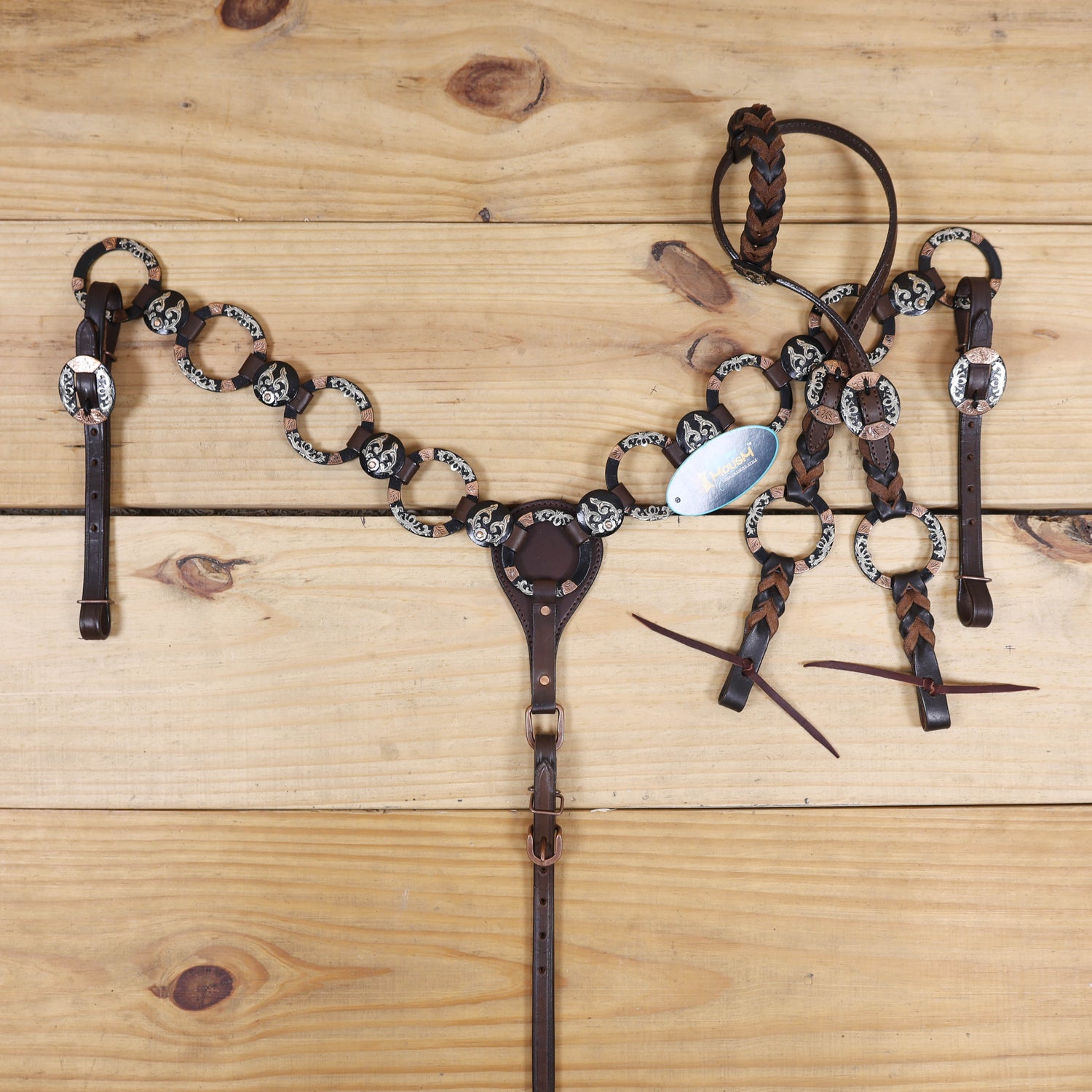 MOUSM Western Horse Headstall Set – Leather-Braided One-Ear and Cheekpieces, Featuring Engraved Rings Connected by Leather Strap with Engraved Concho on the Breast Collar