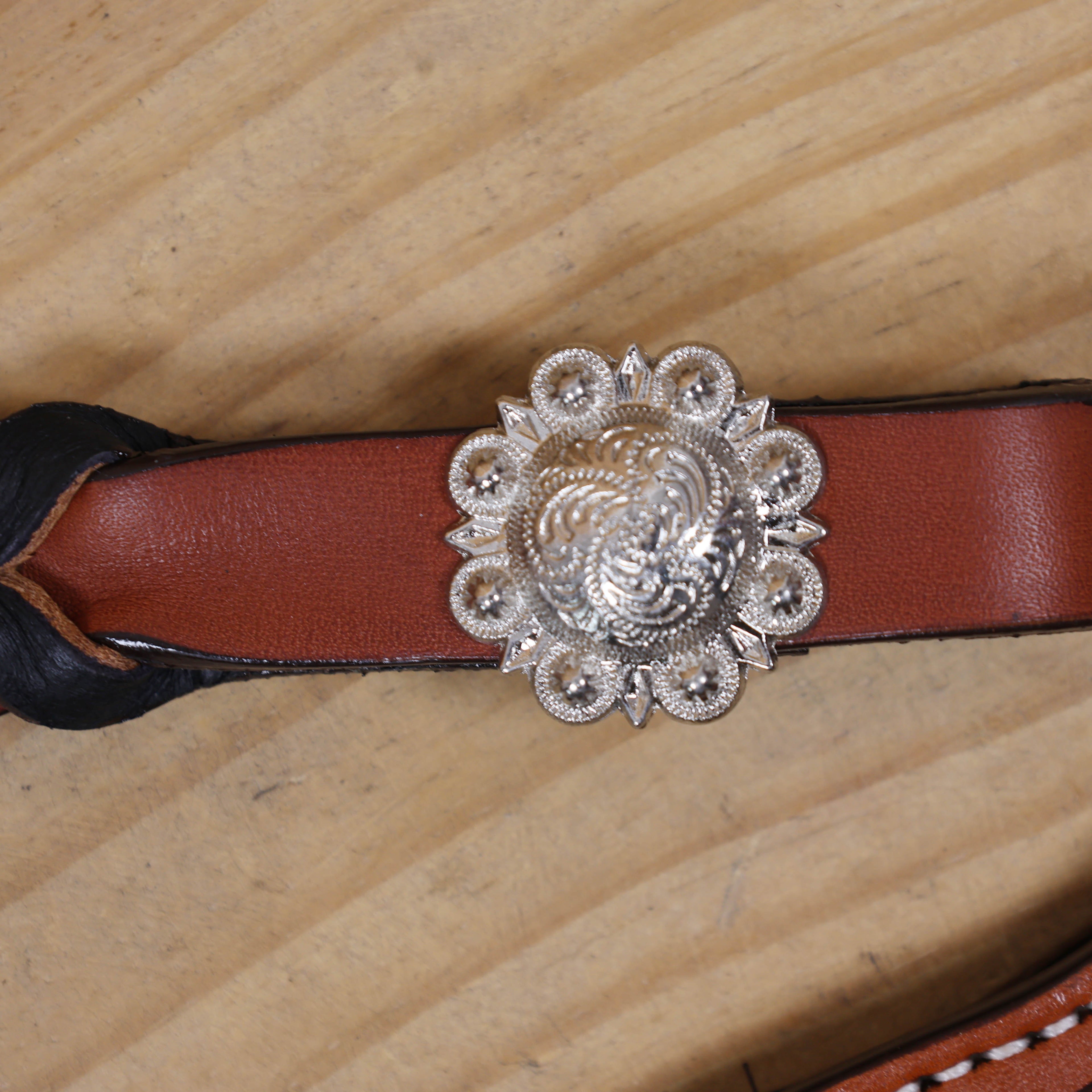 Western Headstall Set Decorated with Twisted Leather Braiding on Cheekpiece and One Ear, Cowboy Boot Engraved Gladiator Breast Collar MOUSM