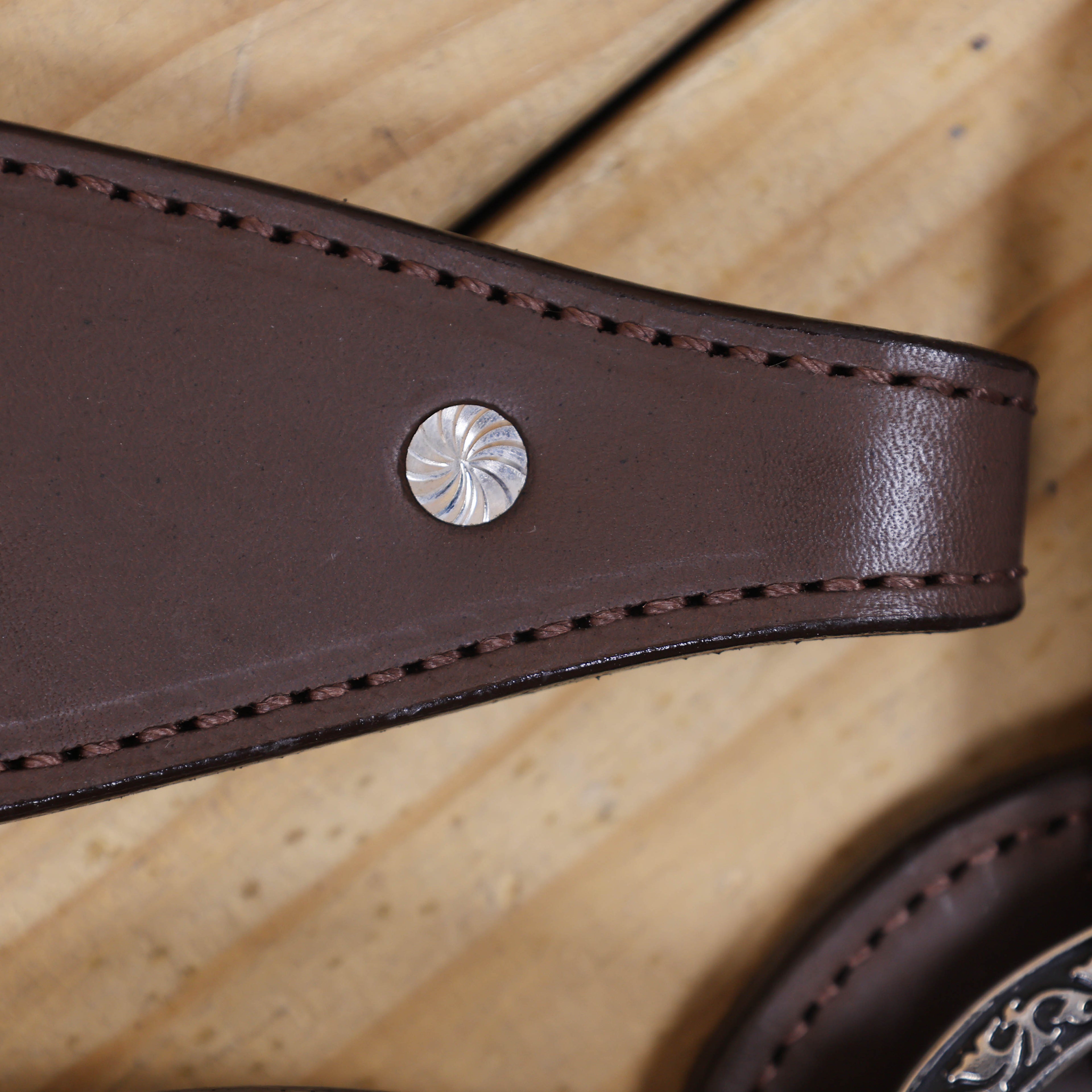 Western Horse Tack Set Handcrafted Smart Plain Brown Argentina Cow Leather, One Ear Headstall with Engraved Nickel Berry Concho MOUSM