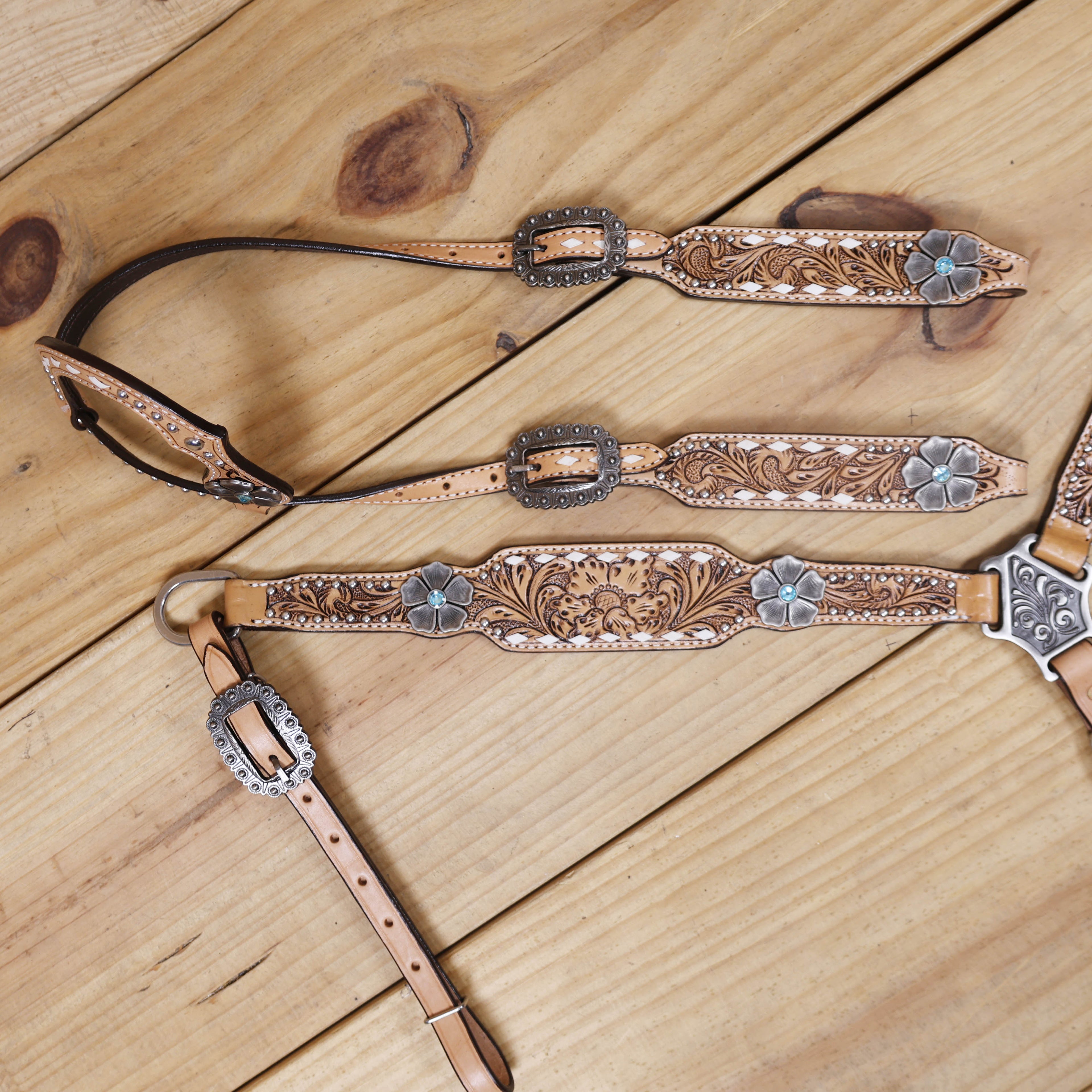 Western Horse Headstall and Breast Collar Decorated with Flower Carving, Nickel Studs, Rawhide Buck Stitching, and Flower Shape Conchos MOUSM