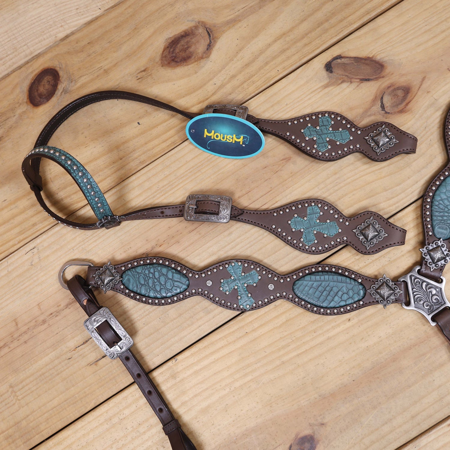 Western Headstall and Breast Collar Set with Turquoise Alligator Skin Textured Inlay, Cross Design Patch, and Silver Studs with Square Berry Conchos MOUSM