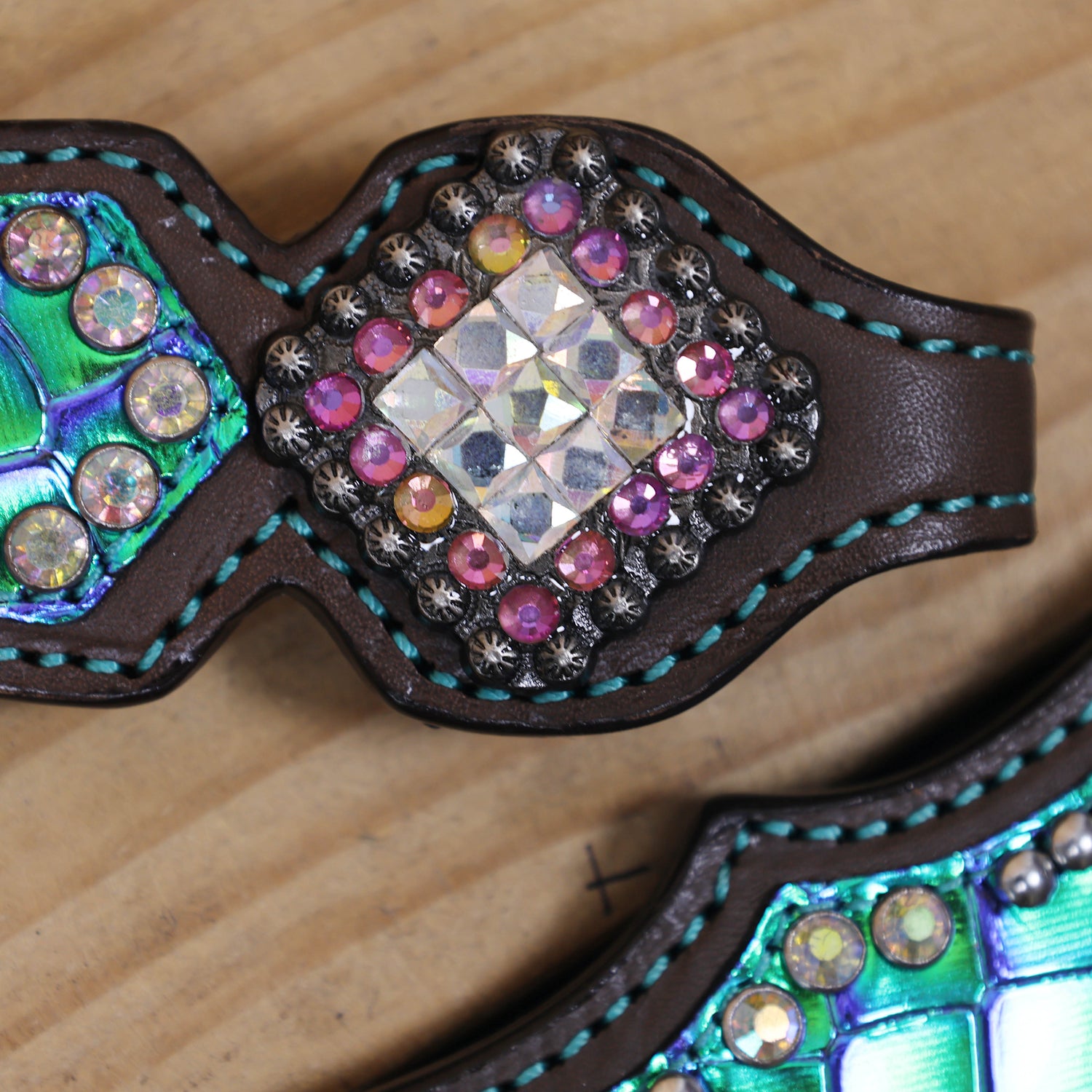 Western Horse Headstall Set Decorated with Turquoise and Green Holographic Alligator Print with Silver Studs and Rhinestone Berry Conchos MOUSM