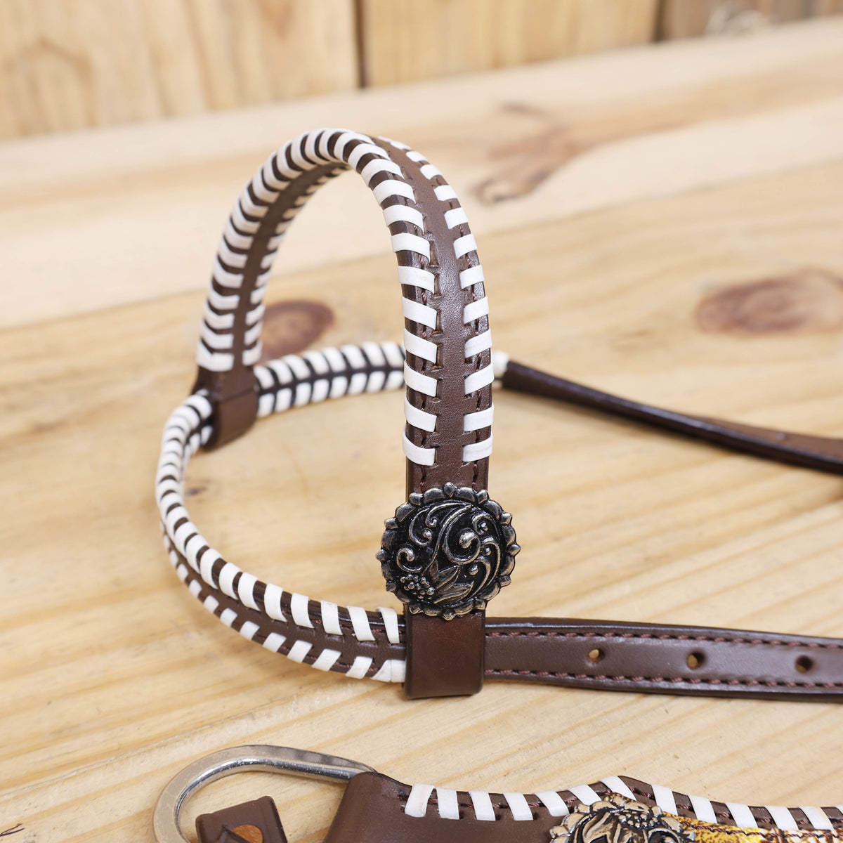 Western Leather Headstall &amp; Breast Collar Set – Antique Brown Feather Embossed Patches