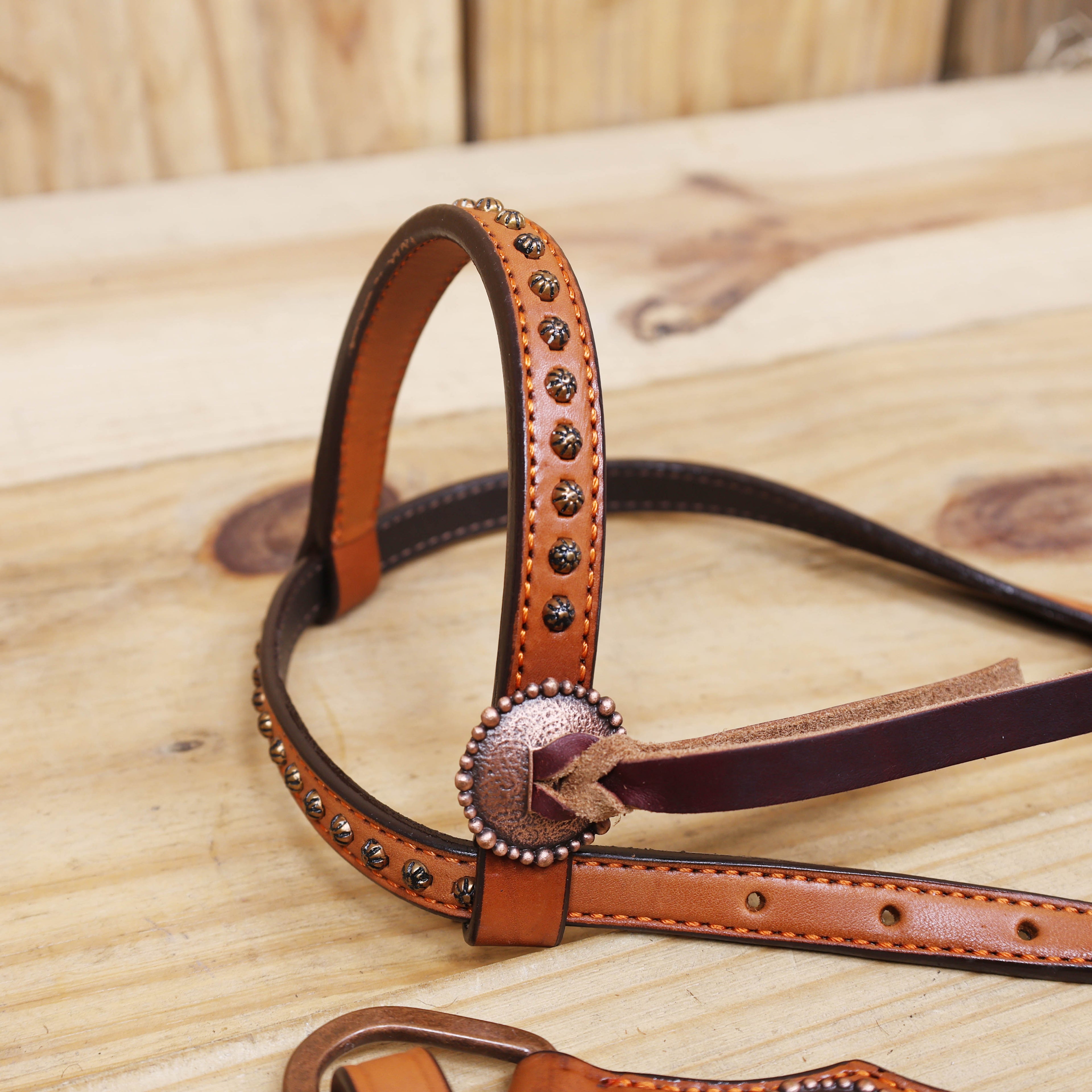 Western Leather Headstall &amp; Breast Collar Set – Antique Copper Feather Embossed Leather