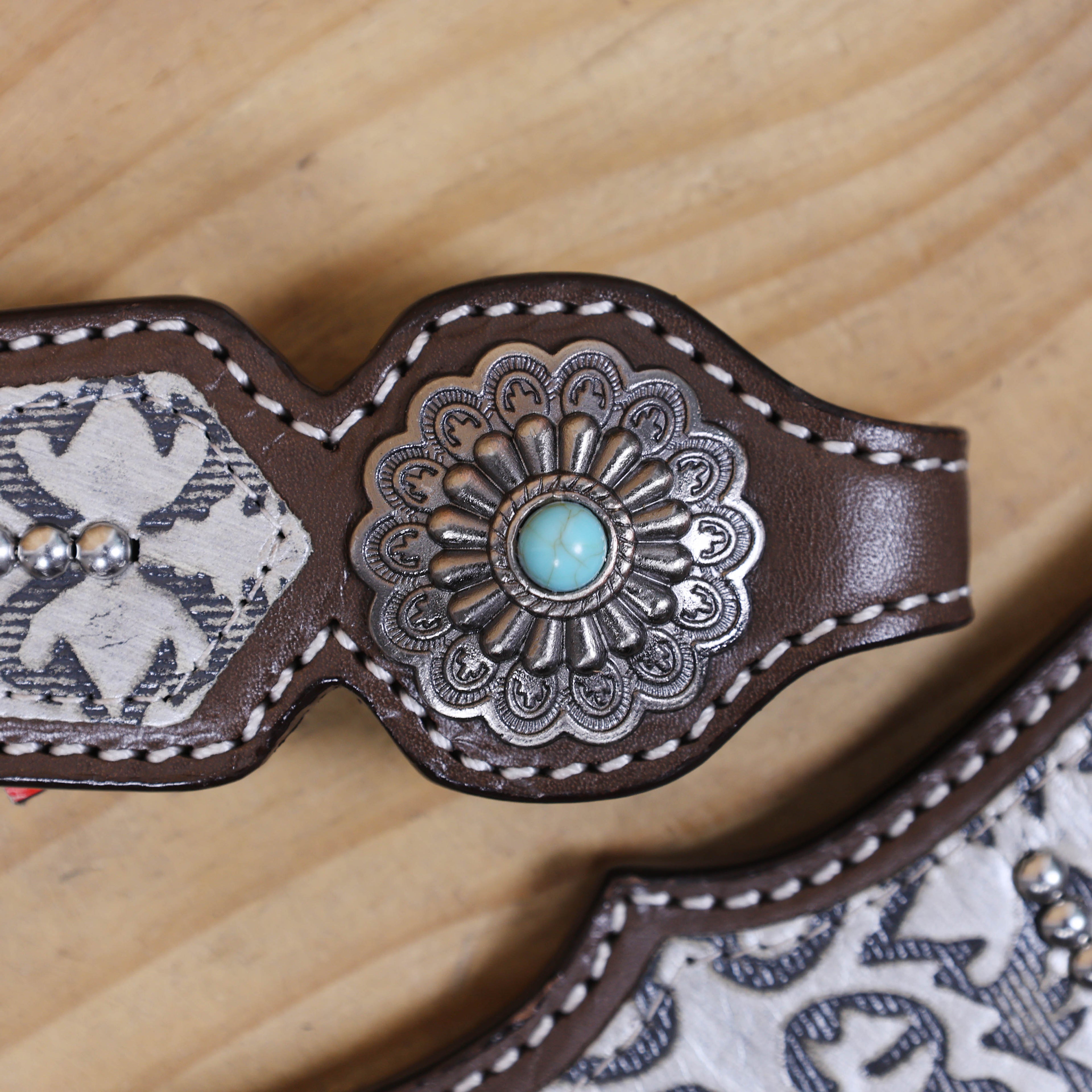 Western Leather Headstall and Breast Collar Tack Set – Silver &amp; Gray Aztec Embossed