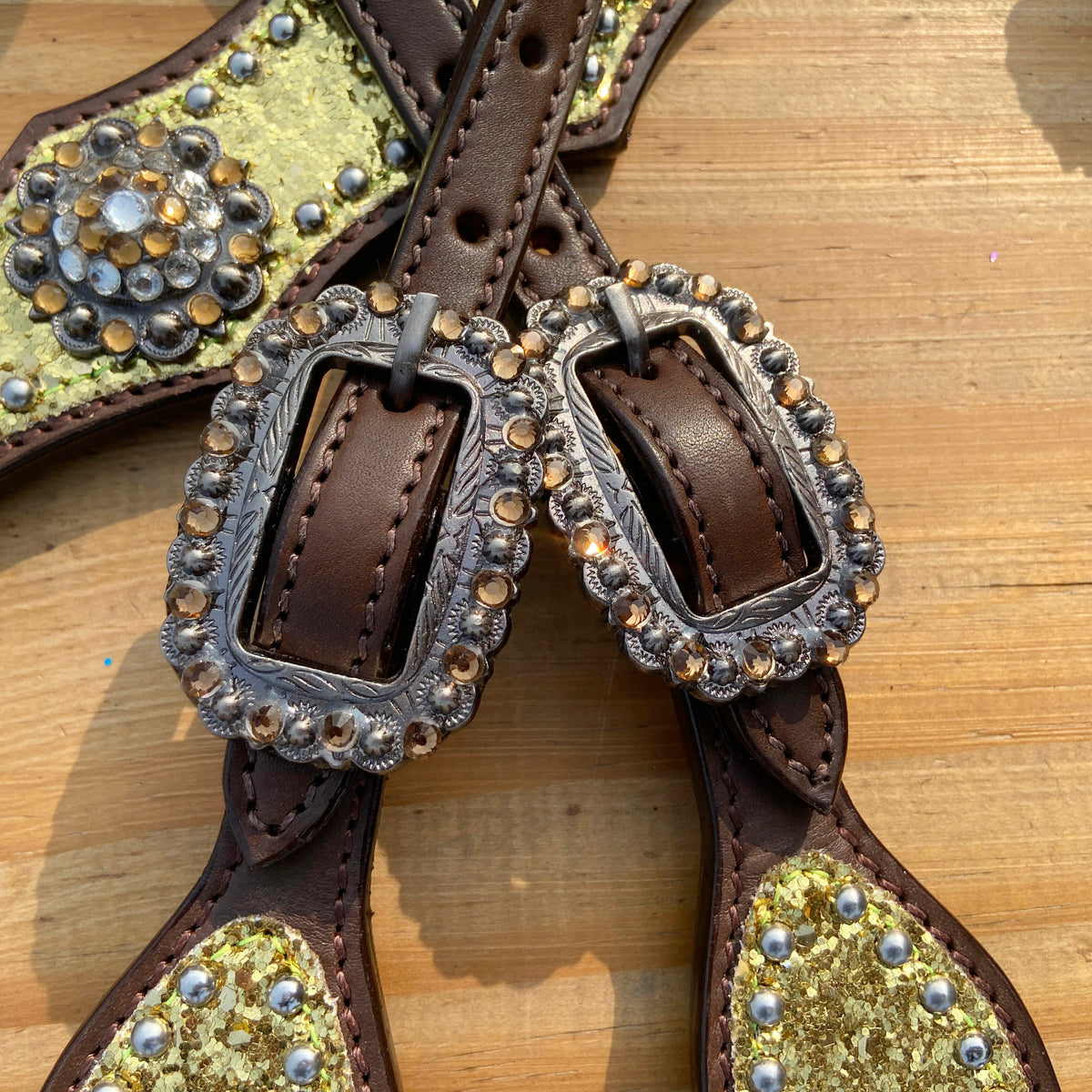 Golden Glitter Alligator Western Tack Set with Rhinestone Conchos