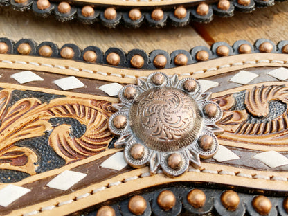 MOUSM Western Horse Tack Collection – Western Bridles and Headstalls Decorated with Hand-Tooled Flower Carving with Nickel Studs, Conchos &amp; Rawhide Braiding