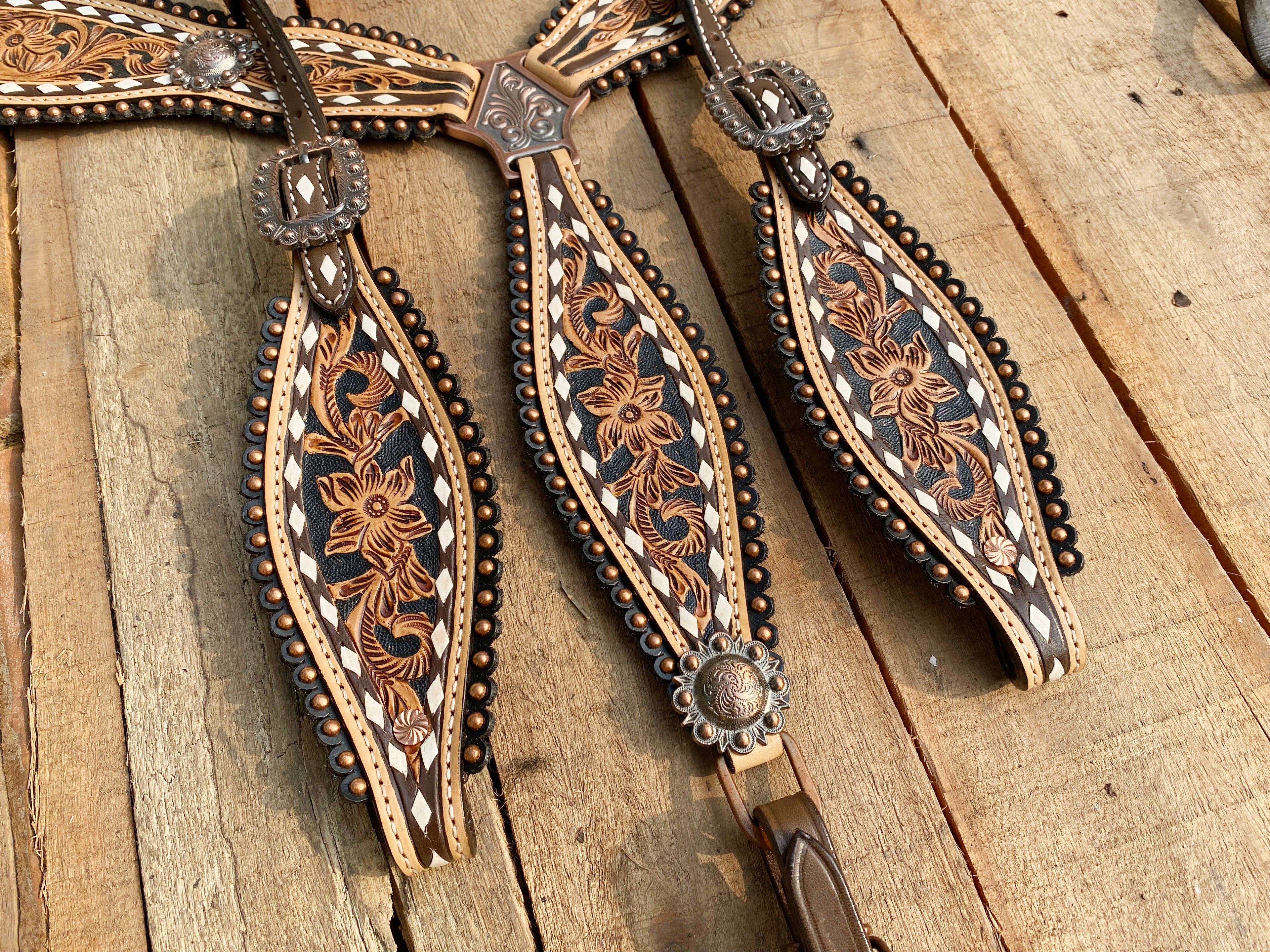 MOUSM Western Horse Tack Collection – Western Bridles and Headstalls Decorated with Hand-Tooled Flower Carving with Nickel Studs, Conchos &amp; Rawhide Braiding
