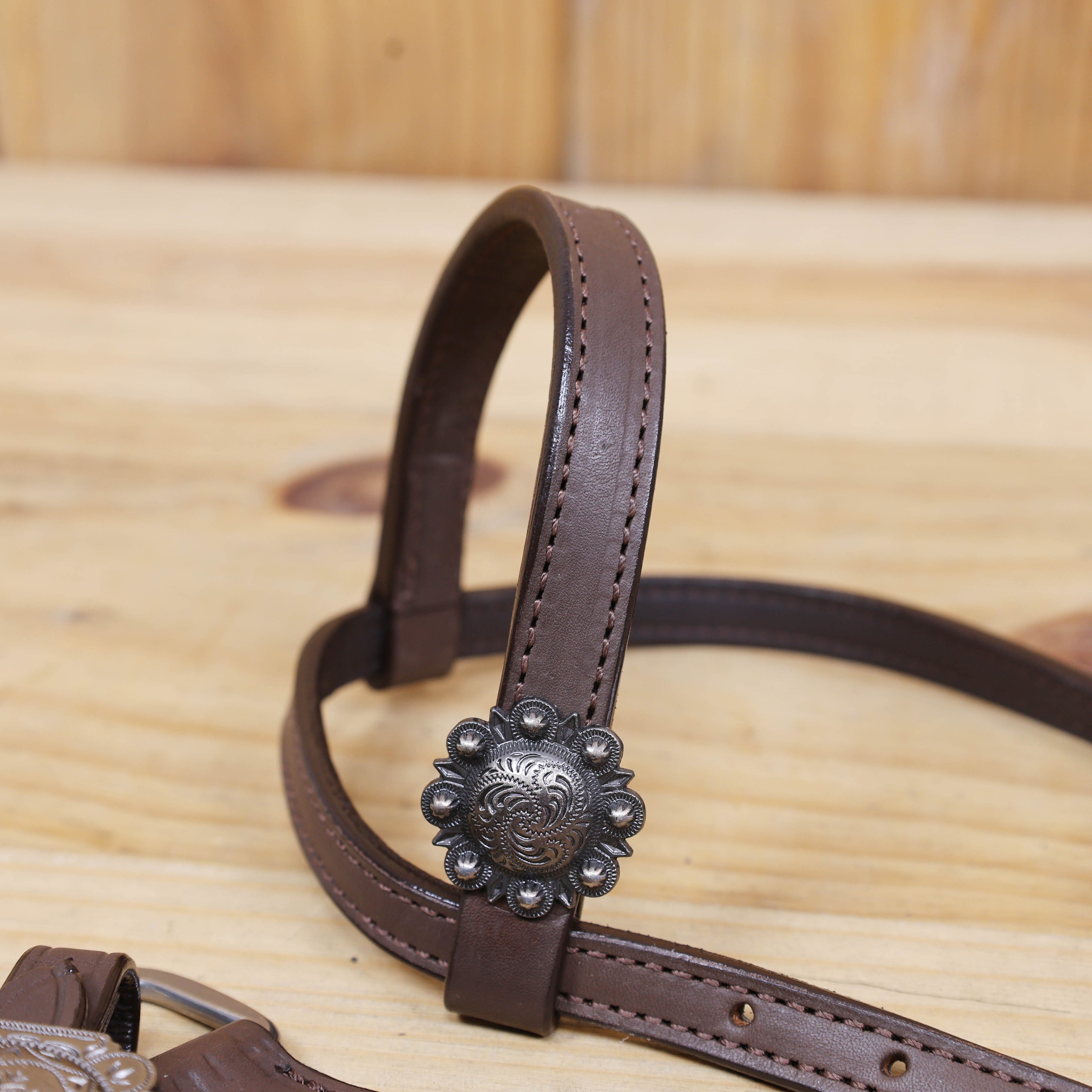 Western leather single ear tack set with simple plain brown leather design