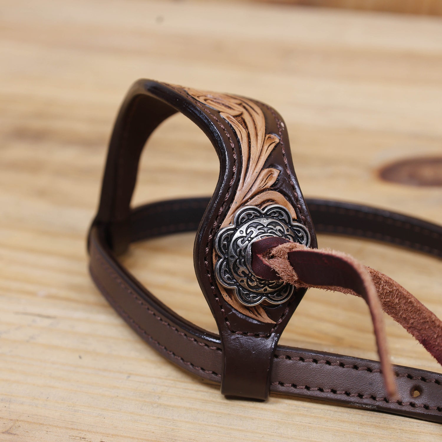 Western leather tack set with one ear design and natural floral carving