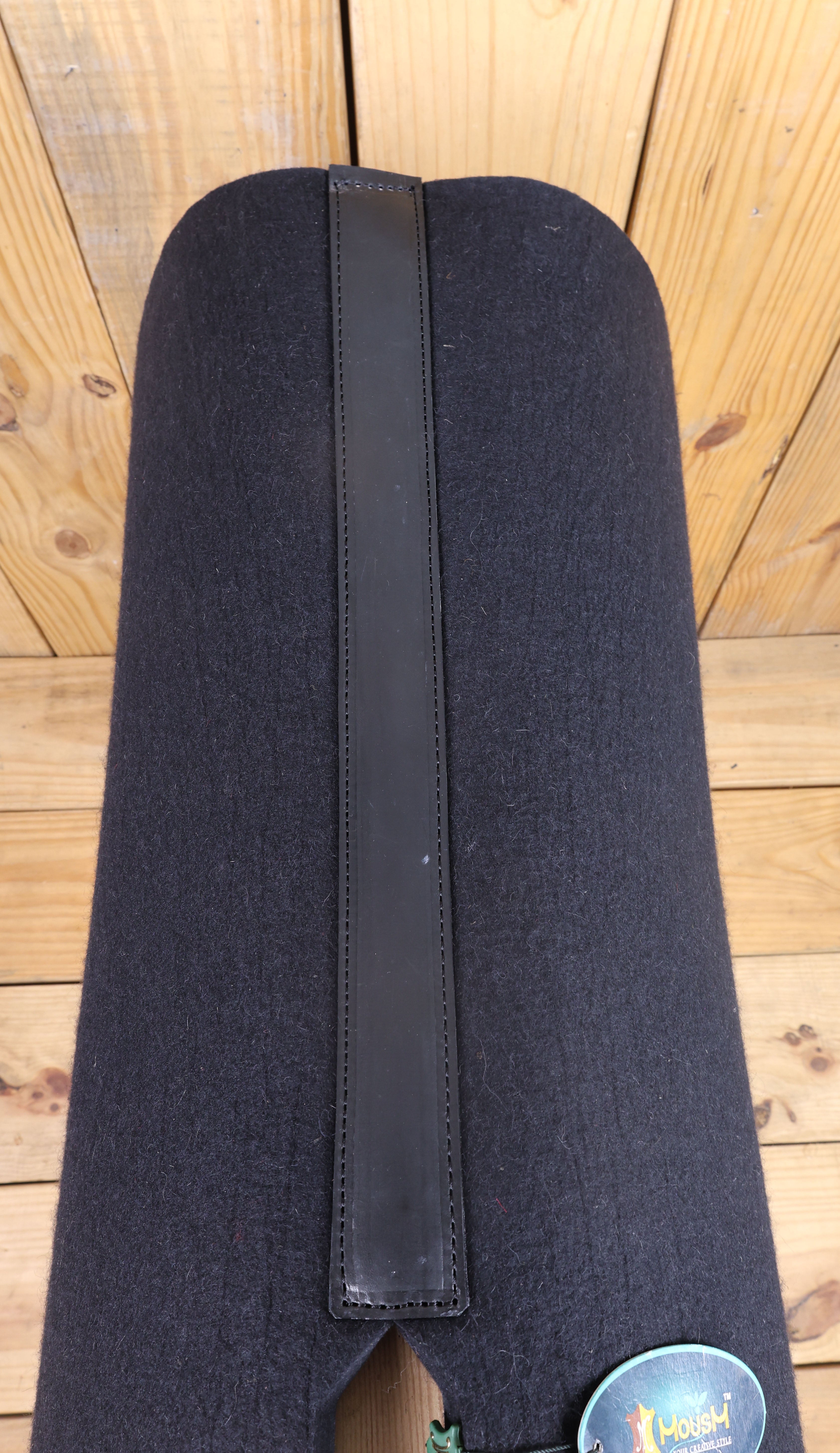MOUSM Western Saddle Pad - 5 Star Saddle Pad with Full Skirt with Cutout Feather Trim and Leather Reinforced Spine Decorated with Cutout Star with Silver Glitter Inlay on Real Cow Hide Leather, Comfortable Saddle Pads