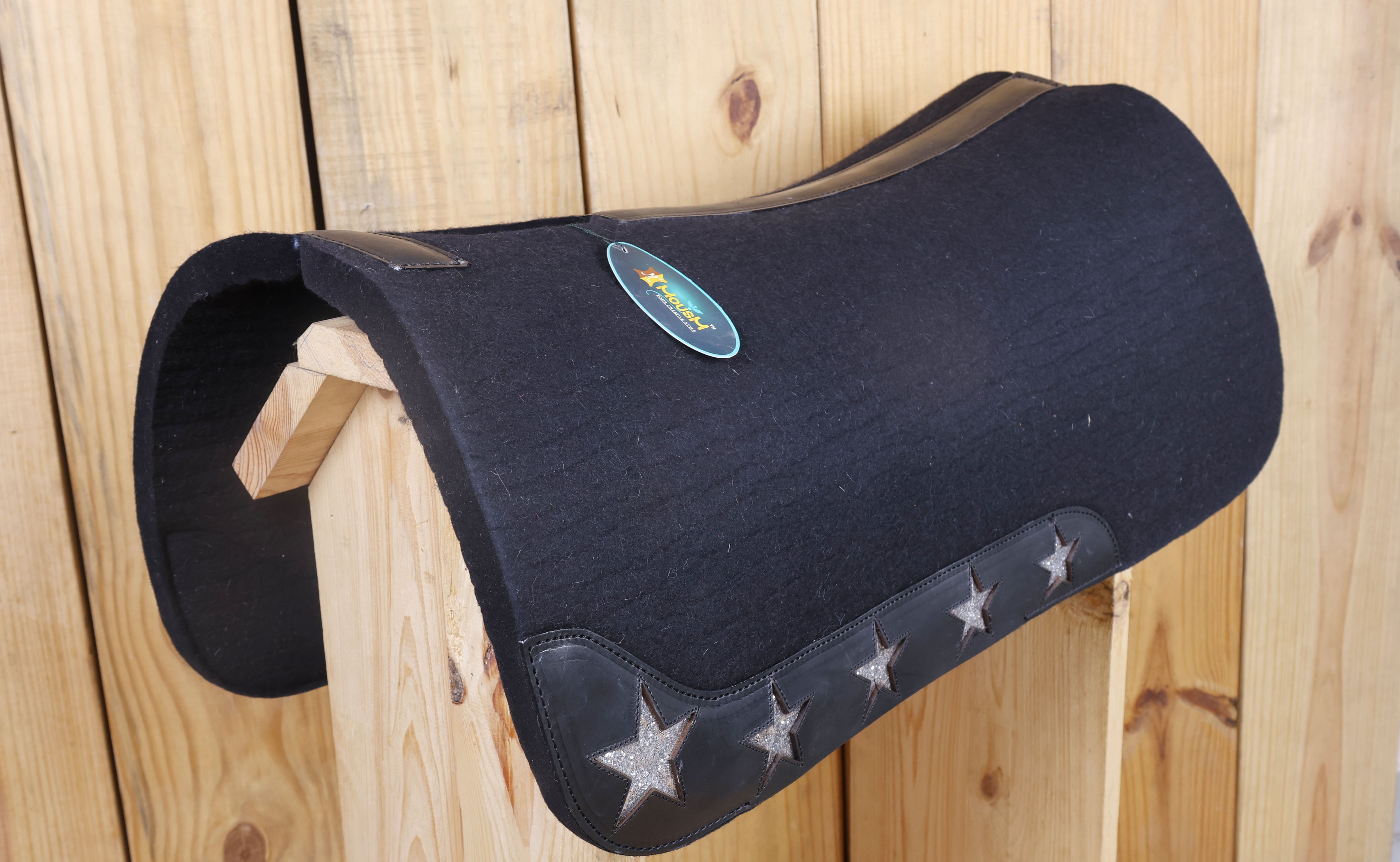 MOUSM Western Saddle Pad - 5 Star Saddle Pad with Full Skirt with Cutout Feather Trim and Leather Reinforced Spine Decorated with Cutout Star with Silver Glitter Inlay on Real Cow Hide Leather, Comfortable Saddle Pads
