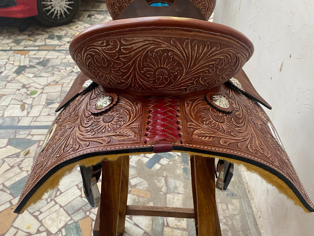 MOUSM Western Horse Saddle – Handcrafted Barrel Saddle Built on a Rawhide-Covered Fiber Tree with Hand-Tooled Sunflower Design &amp; Fancy Conchos, Seat Sizes: 13"–17" Inches