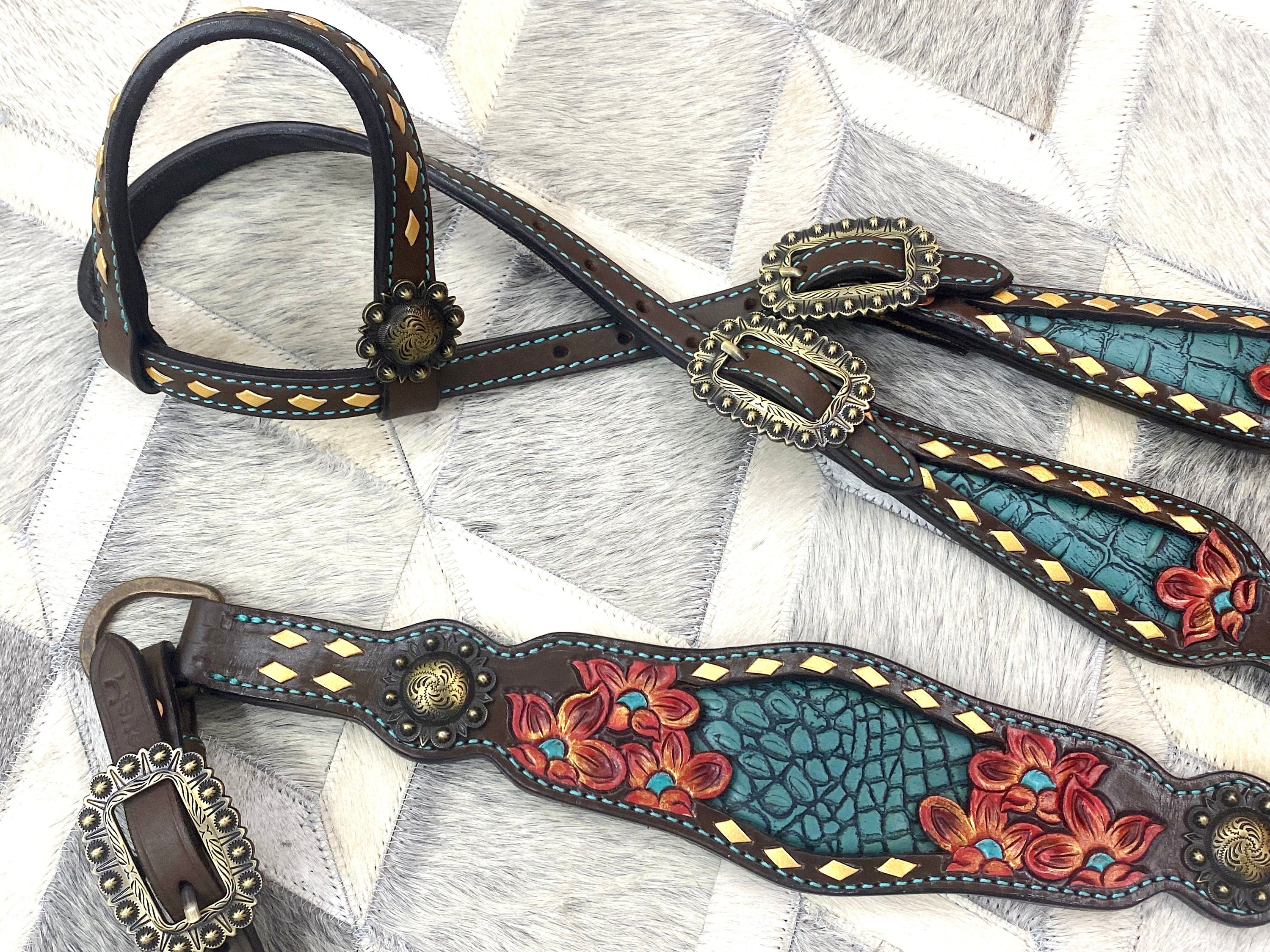 MOUSM Western Horse Tack Set - Made with Argentina Cow leather, Headstall &amp; Breast Collar Set Decorated with Hand-Carved &amp; Painted Floral Design, Buckles with Turquoise Stones, and Turquoise Leather Inlay