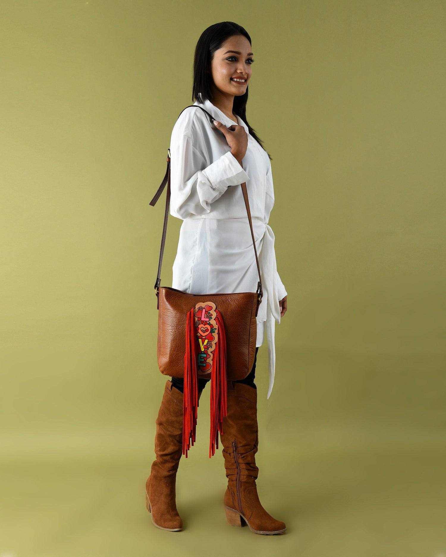 MOUSM Top Grain Cow Hide Leather Shoulder Bag - Leather Bag with Hand-Painted Colorful LOVE Text Patch with Long Red Fringe, High-Quality Zipper Closure and Adjustable Strap