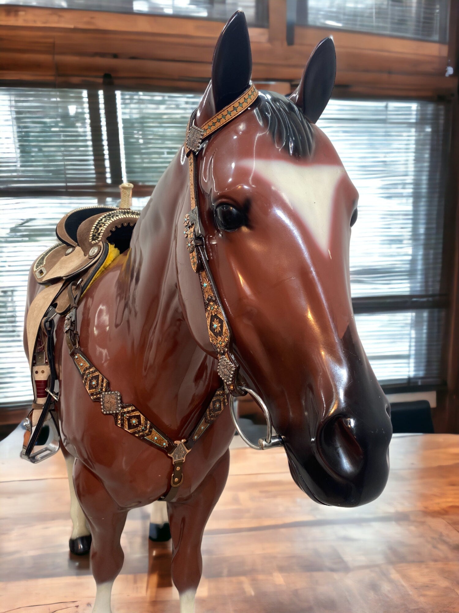 MOUSM Argentina Cow Leather Headstall and Breast Collar Set for Horse, Western Headstall Set Decorated with Geometrical Flower Carving, Antique Copper Conchos