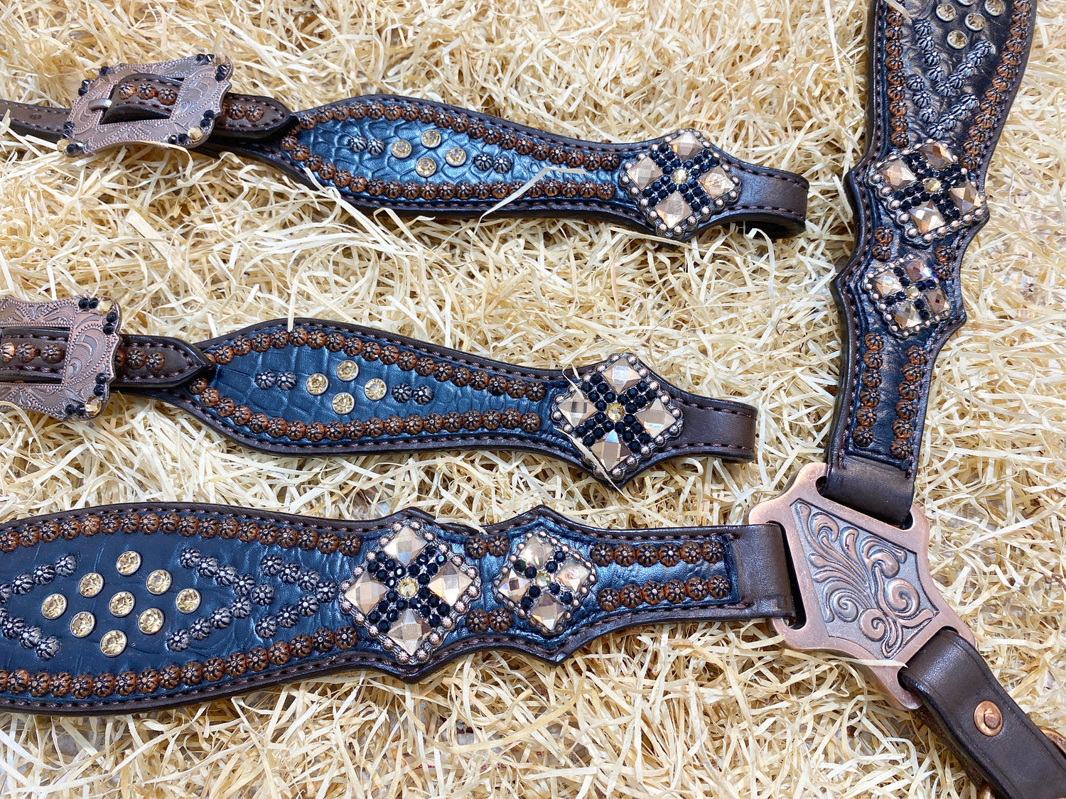 MOUSM Argentina Cow Leather Headstall &amp; Breast Collar Set – Western Horse Tack with Black Alligator Print, Topaz Rhinestones with Copper Studs