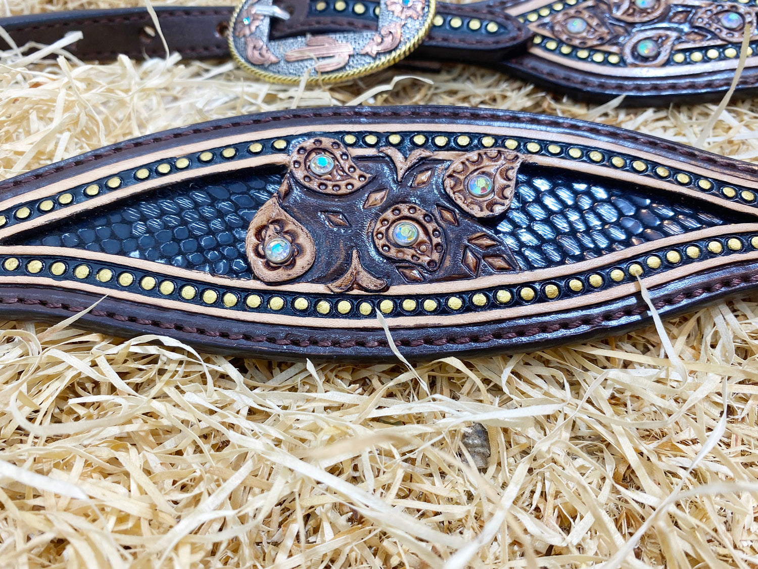 MOUSM Argentina Cow Leather Headstall &amp; Breast Collar Set – Western Bridle with Paisley Carving with Nickel and Antique Copper Hardware