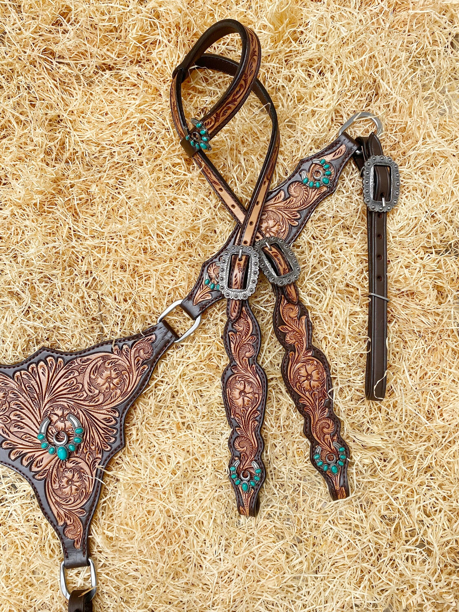 MOUSM Argentina Leather Headstall and Breast Collar Set for Horses, Western Horse Tack Set with Handcrafted Floral Tooling Overlay