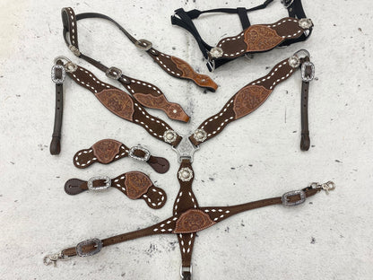 MOUSM Argentina Cow Leather Western Horse Tack Set – Browband Headstall &amp; Breast Collar, Bronc Halter, Wither &amp; Spur Straps with Hand-Tooled Carving &amp; White Rawhide Braiding