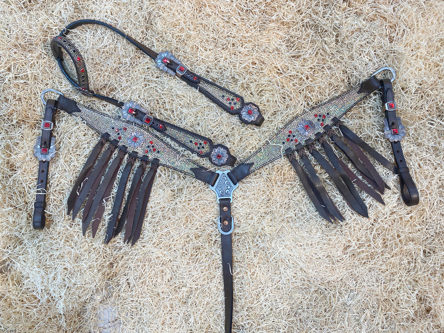 MOUSM Argentina Cow Leather Headstall &amp; Breast Collar Set – Western Horse Tack Set Decorated with Holographic Cracker Print, Red &amp; Black Stones, and Brown Leather Fringe