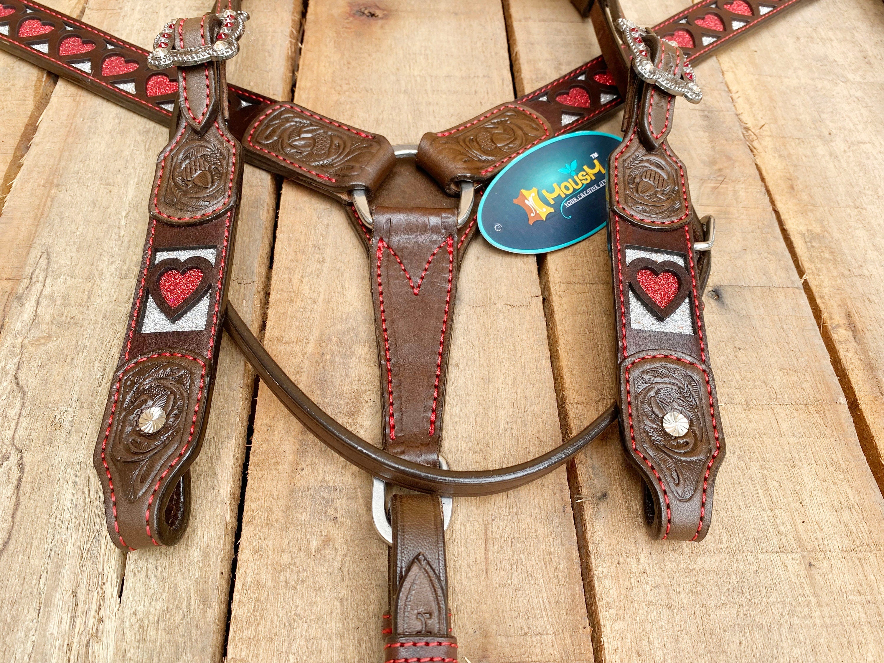 MOUSM Valentine Day Western Leather Headstall and Breast Collar Set – Red Heart Shapes with Engraved Ends with Rhinestones
