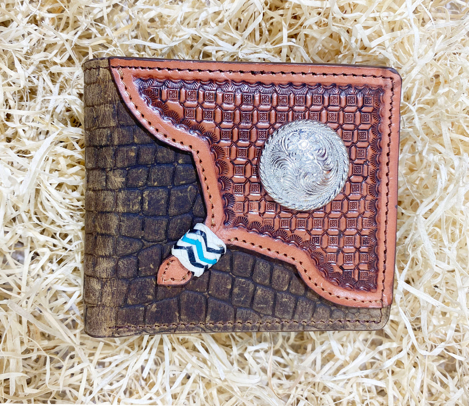 Wallet Western Mens Leather Wallet for Men cow leather with Aligator print with window tooled Wallet by Mousm