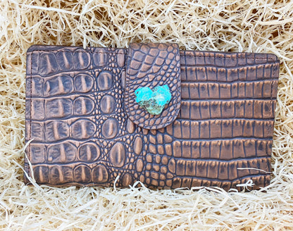 ladies clutch bag with light brown alligator print. Pure cow western leather clutch handbag by Mousm