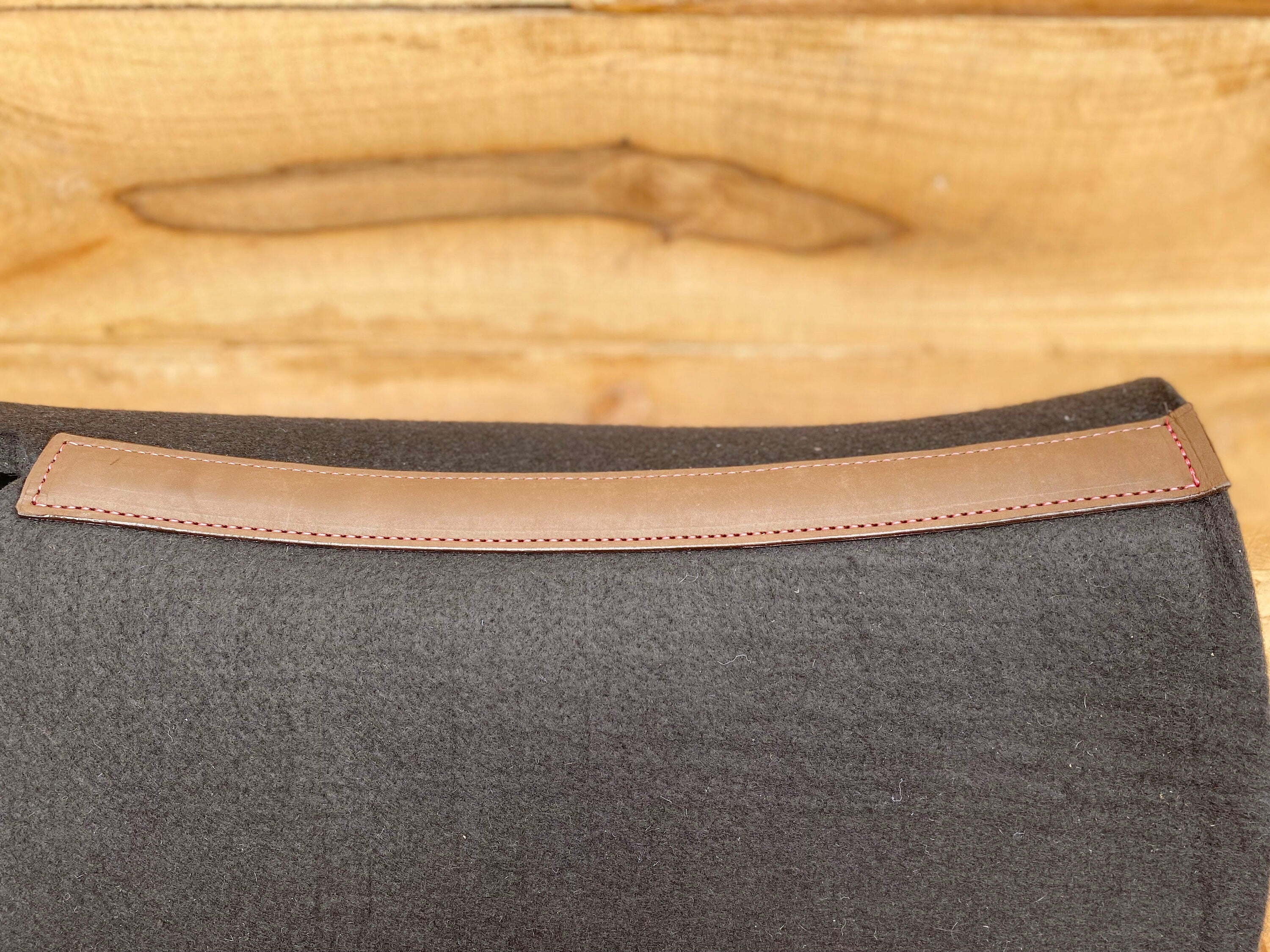 Saddle Pad for horses Western saddle pad reinforced spine and I Love you pink heart patch at the bottom of the pad on real cow leather Mousm