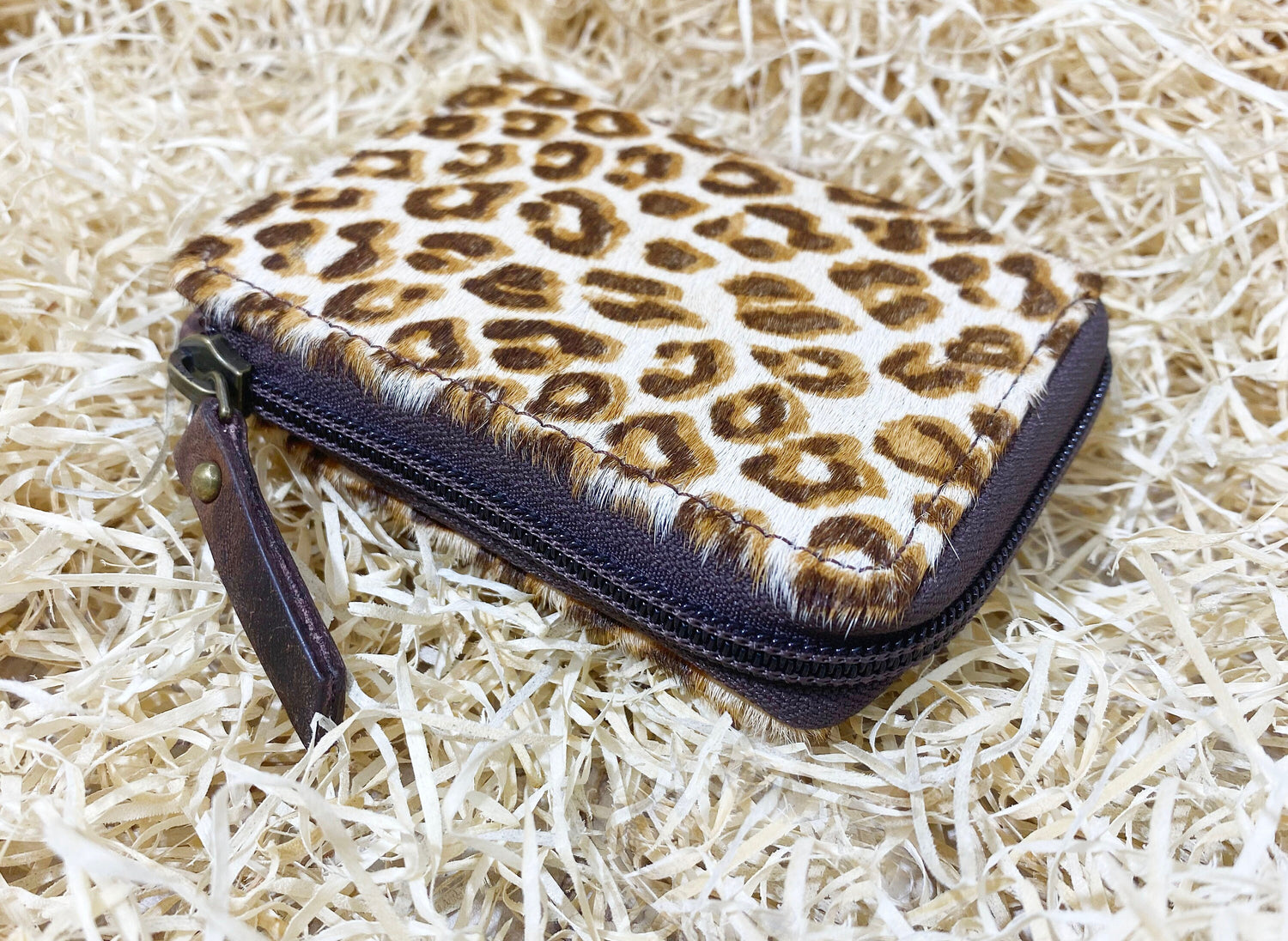 Wallet Western Mens Leather Wallet for Men cowhide Leoper print wallet Full zipper closer wallet by Mousm