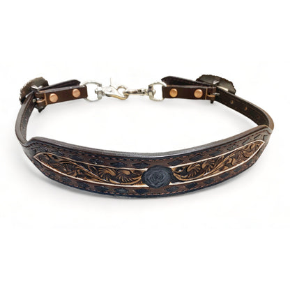 Wither Strap for horse. Leather Wither Strap decorated with black buck stitching and rose carving leather breast collar wither straps Mousm
