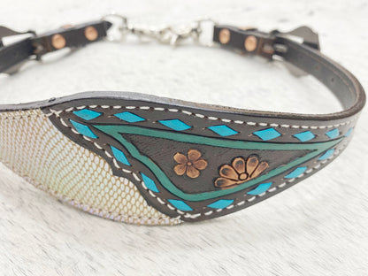 Wither Strap for horse. Wither Strap decorated with holographic snack print leather,turquoise buck stitch flower carving wither straps MOUSM