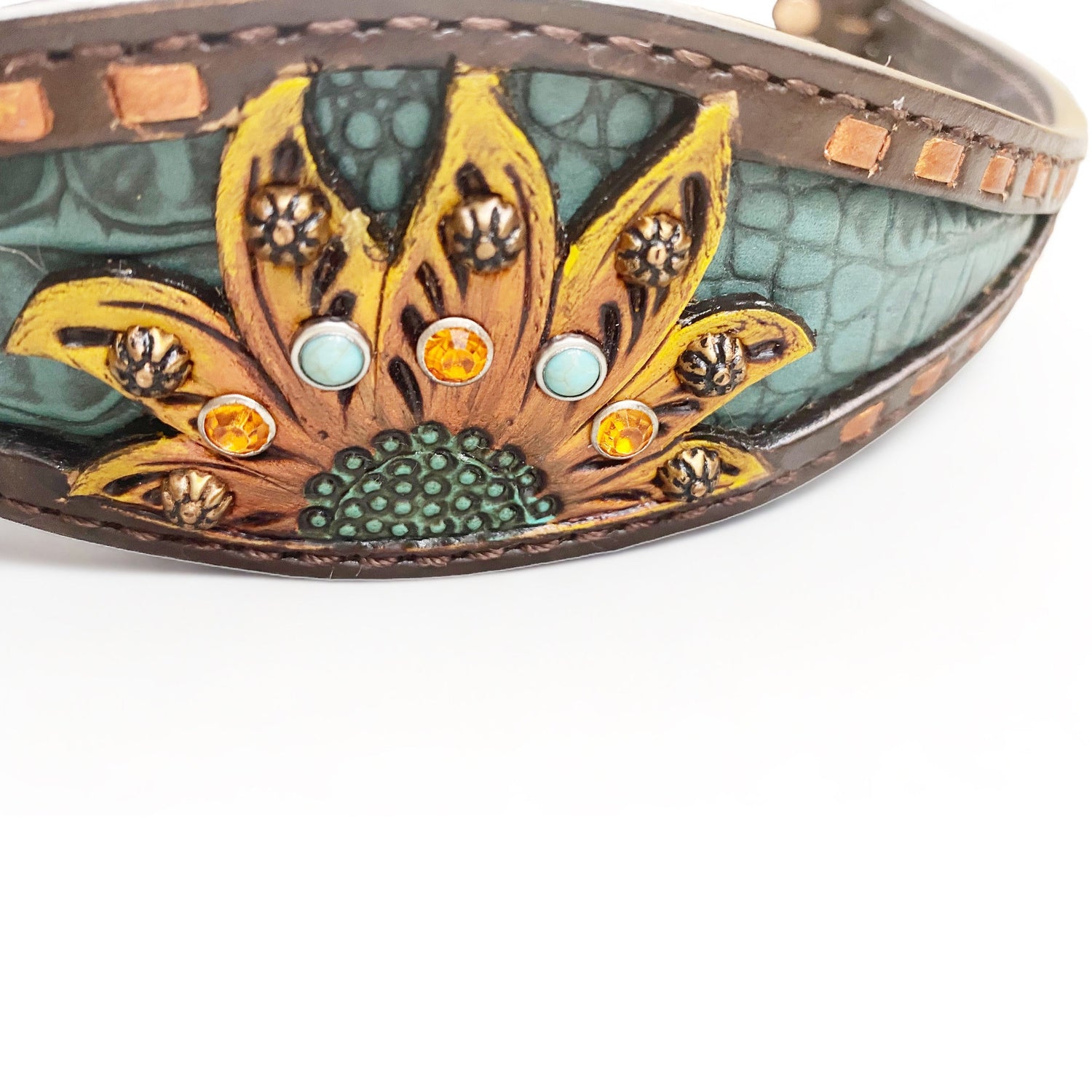 Wither Strap for horse. Leather Wither Strap decorated with copper buck stitching and sunflower carving with turquoise and orange ribbit